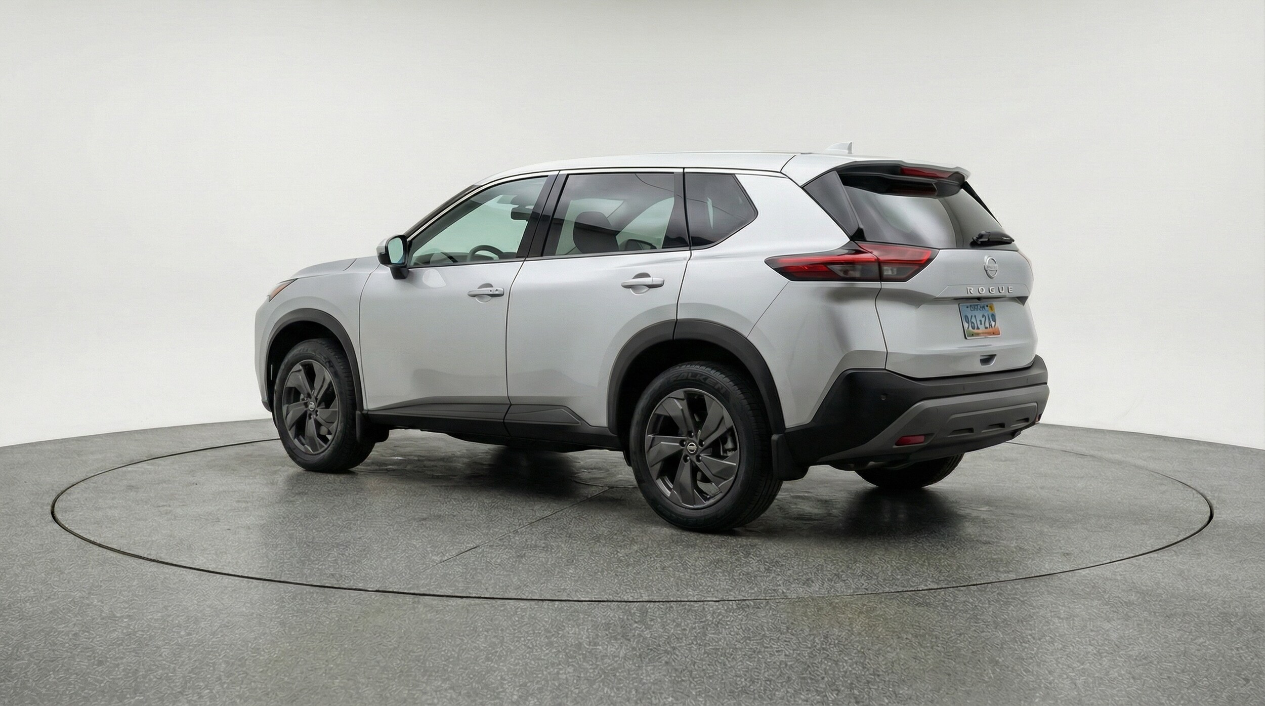 Thumbnail: 2025 Nissan Rogue - 5