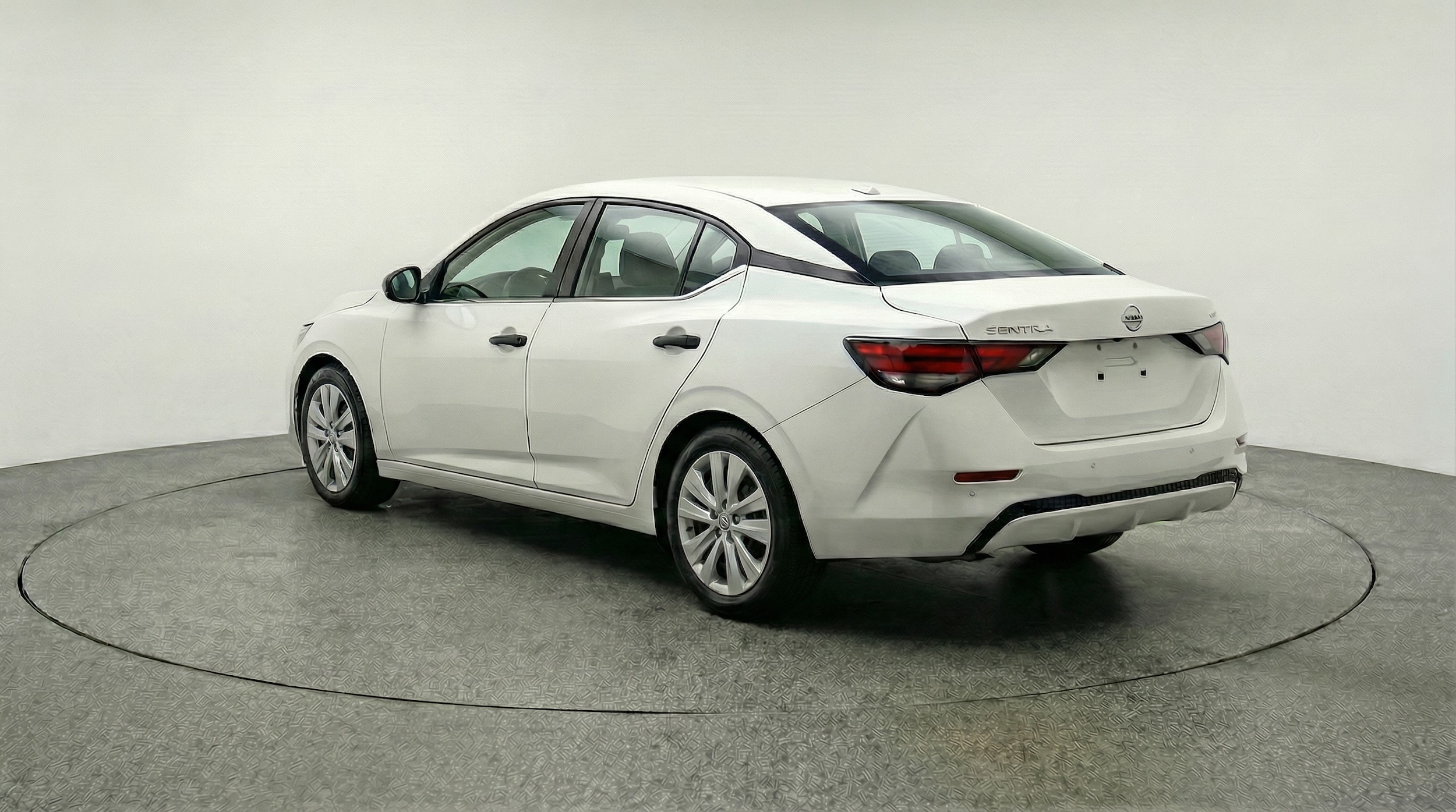 Thumbnail: 2025 Nissan Sentra - 5