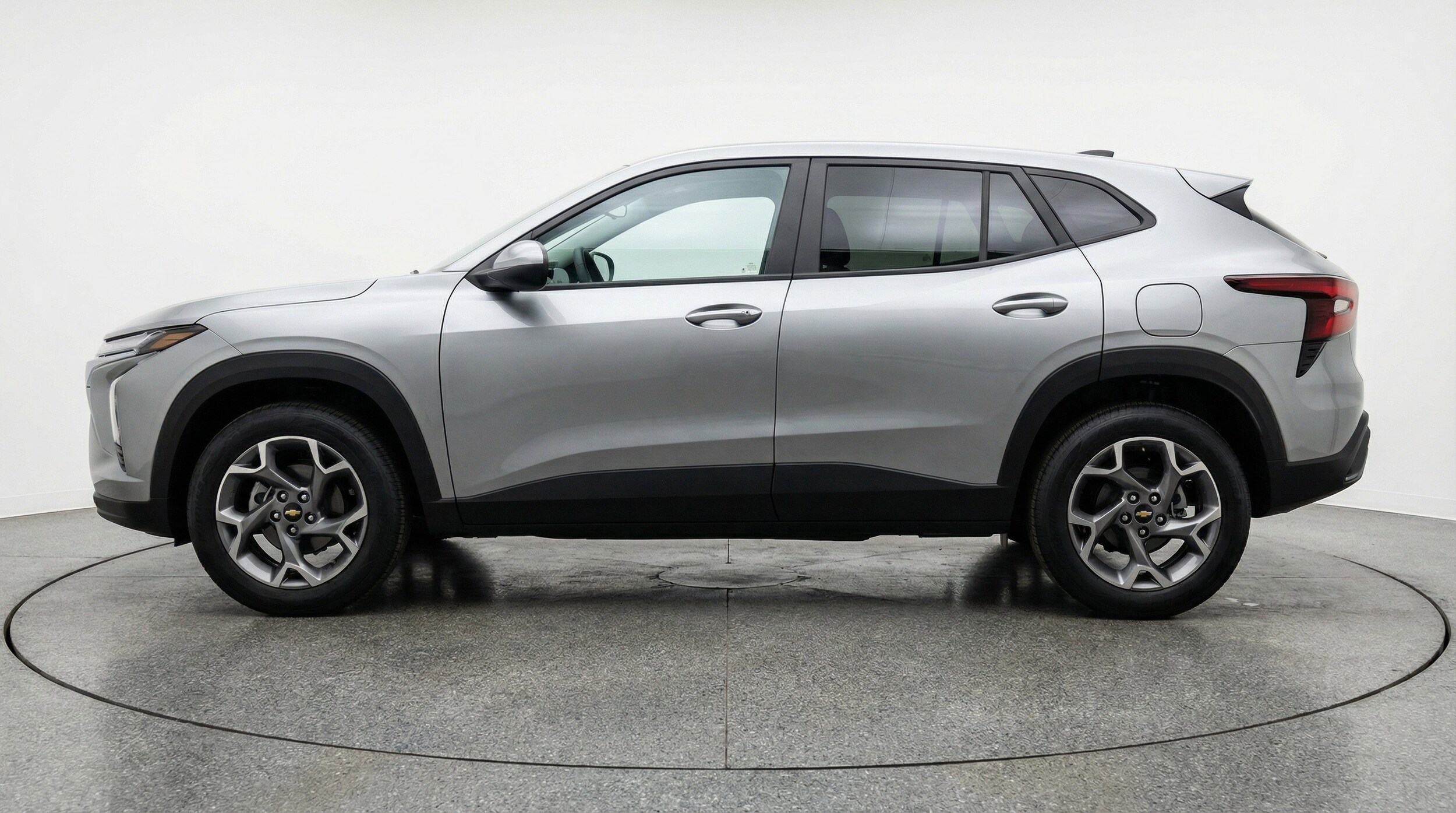 Thumbnail: 2025 Chevrolet Trax - 5