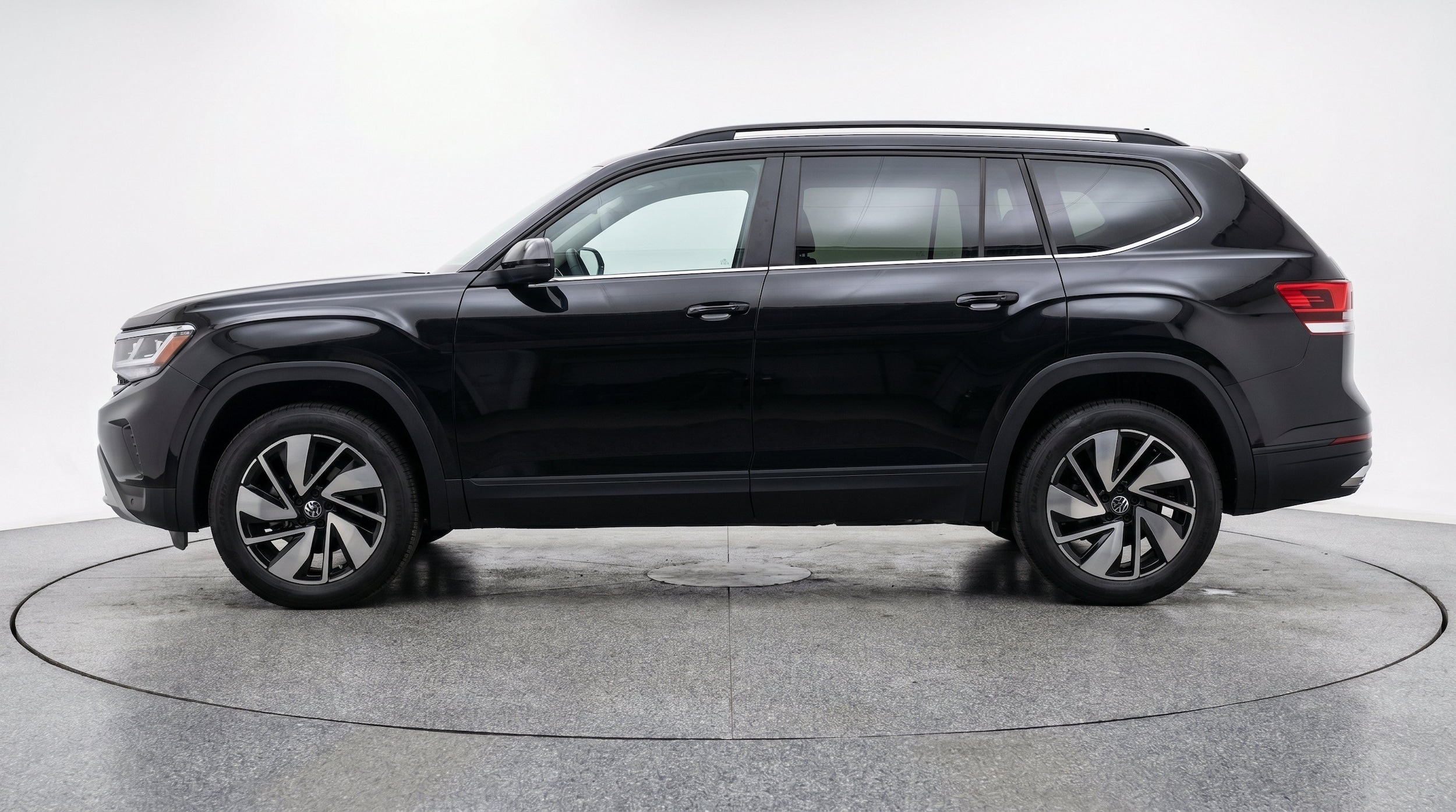 Thumbnail: 2026 Volkswagen Atlas - 5