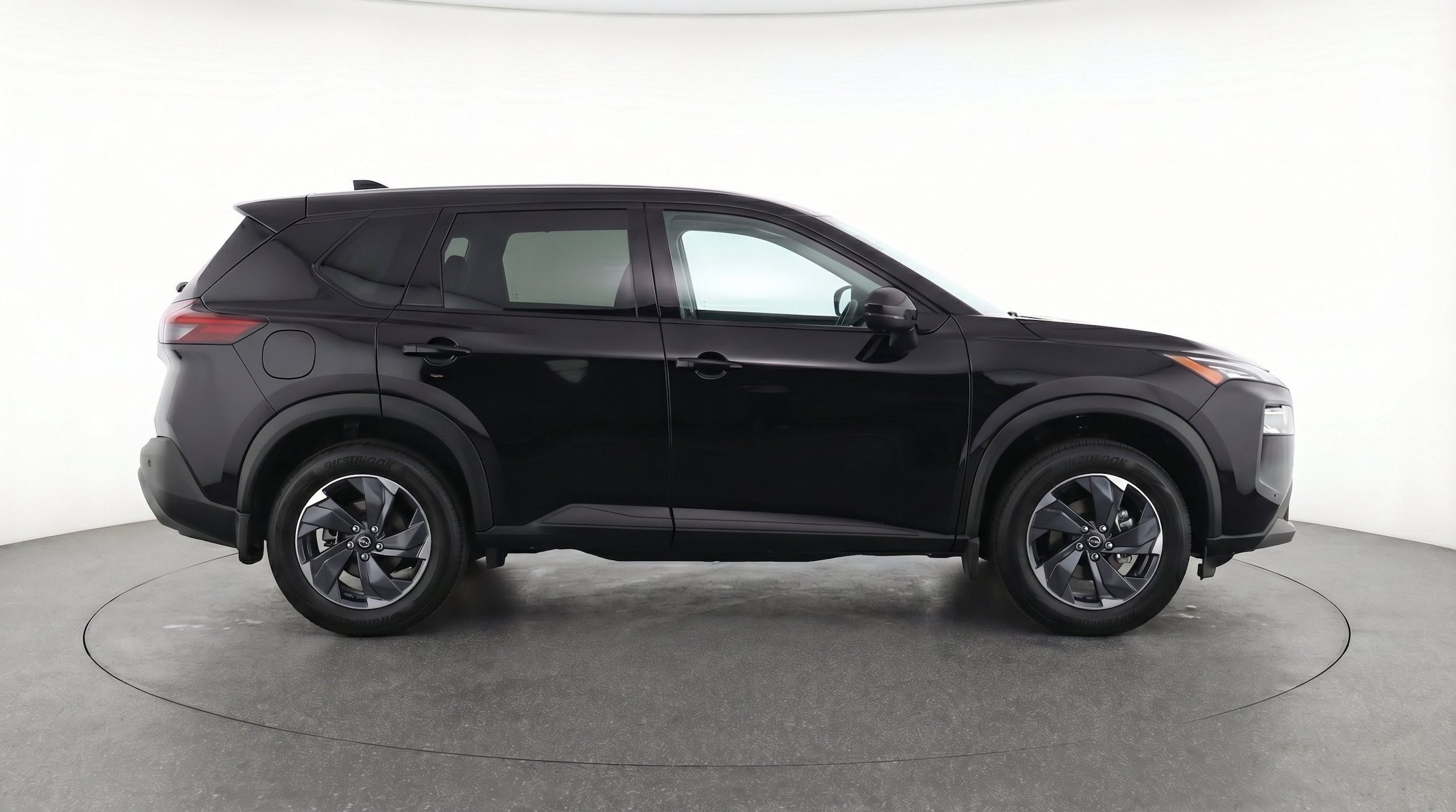 Thumbnail: 2025 Nissan Rogue - 11
