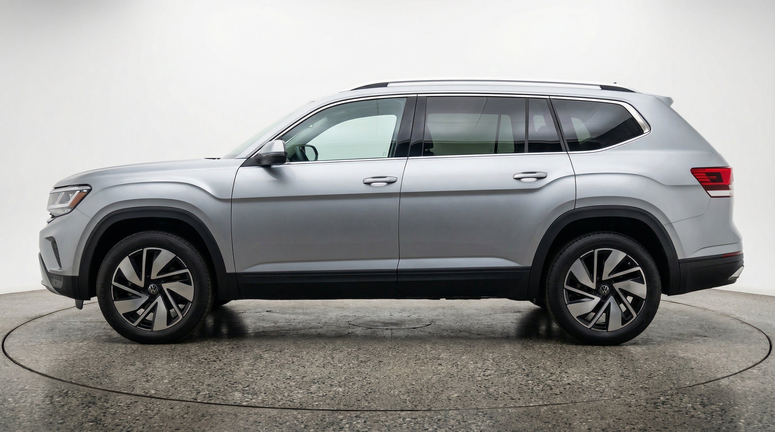 Thumbnail: 2026 Volkswagen Atlas - 5