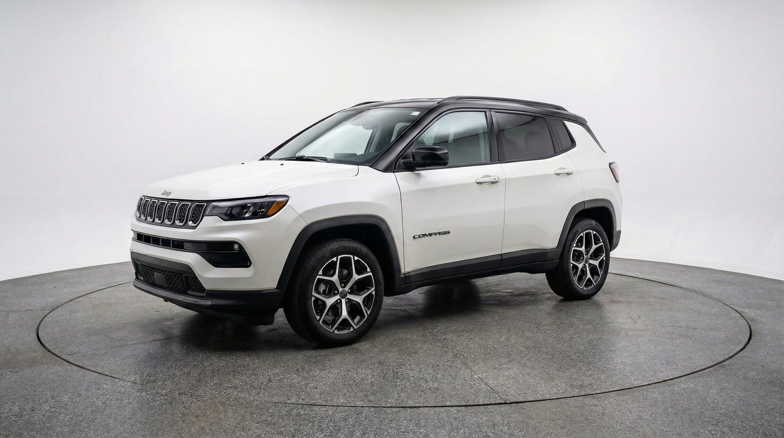 Thumbnail: 2025 Jeep Compass - 3