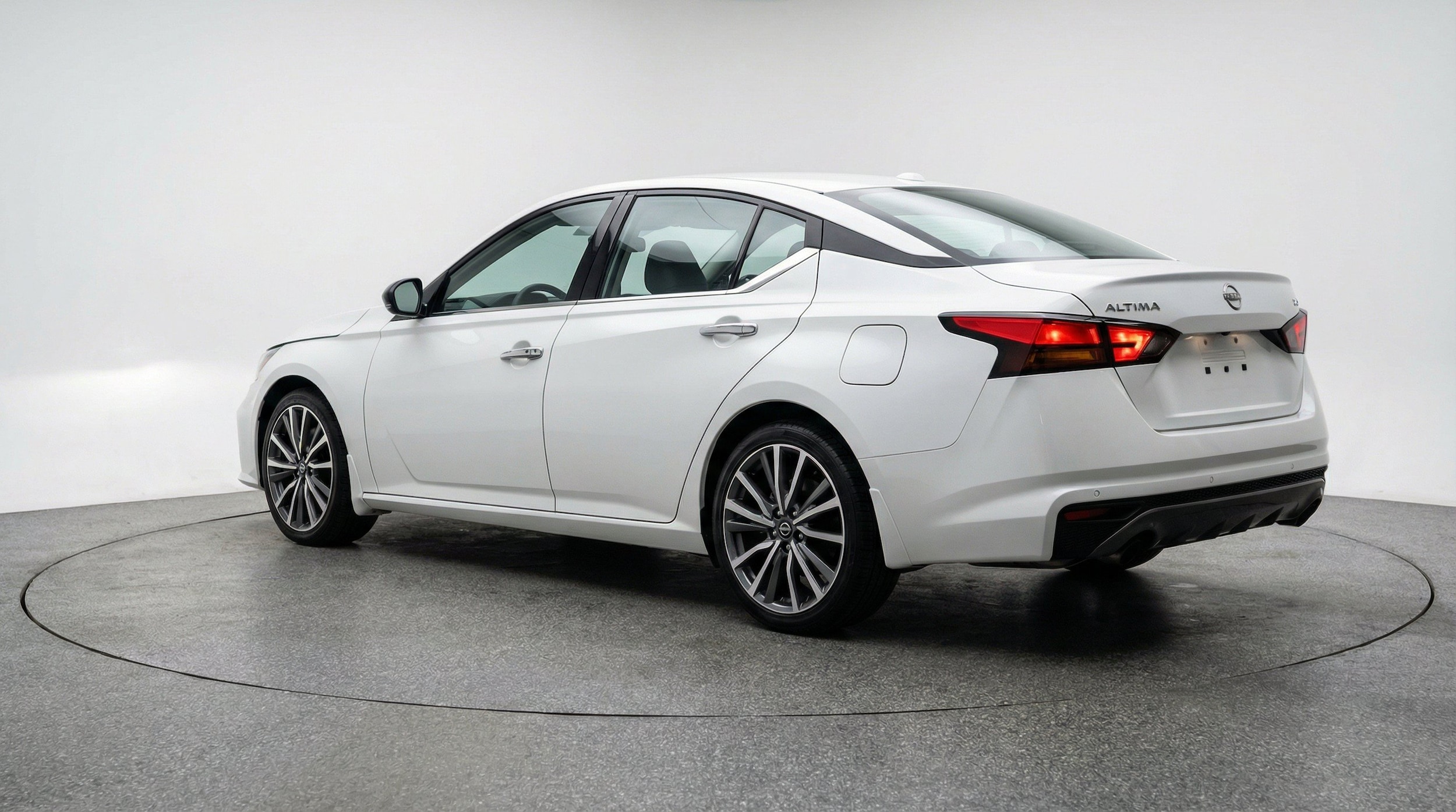 Thumbnail: 2025 Nissan Altima - 6
