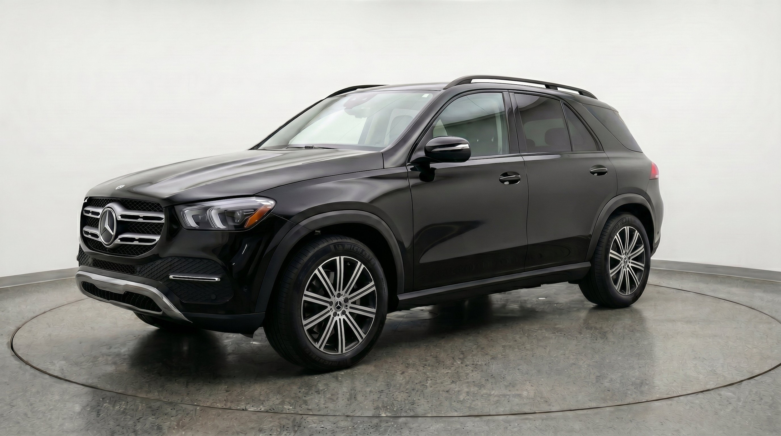 Thumbnail: 2026 Mercedes-Benz GLE - 3
