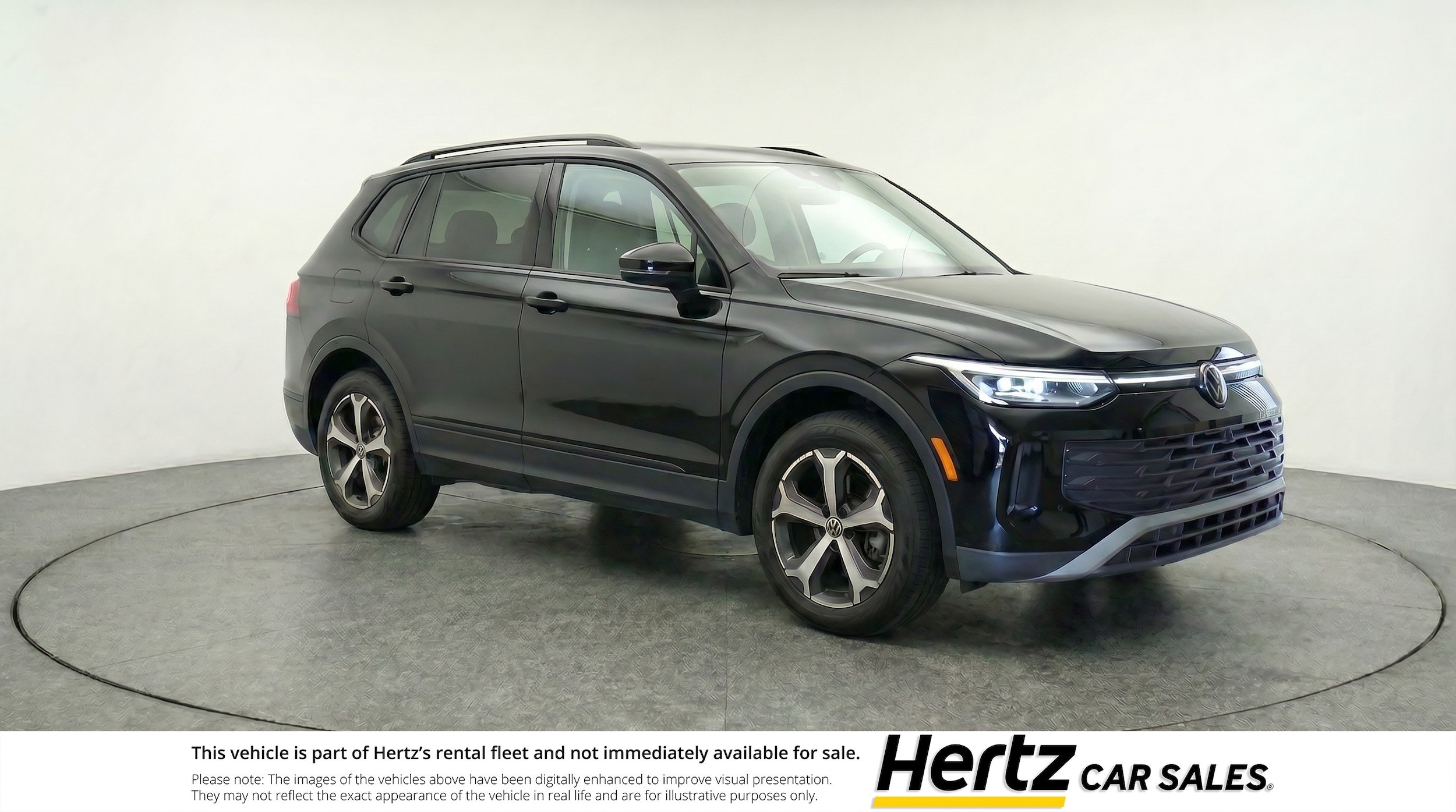 Thumbnail: 2026 Volkswagen Tiguan - 1