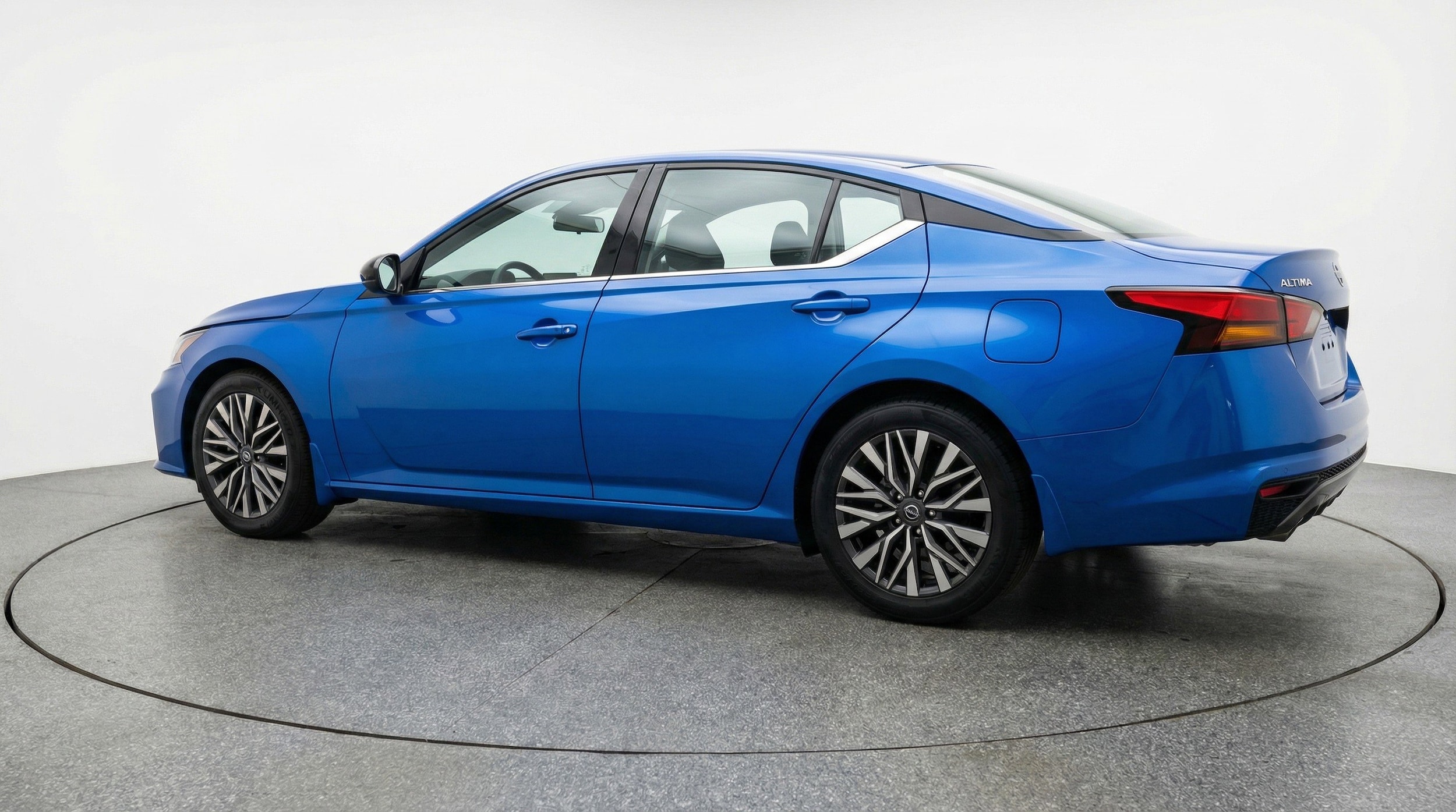Thumbnail: 2025 Nissan Altima - 6