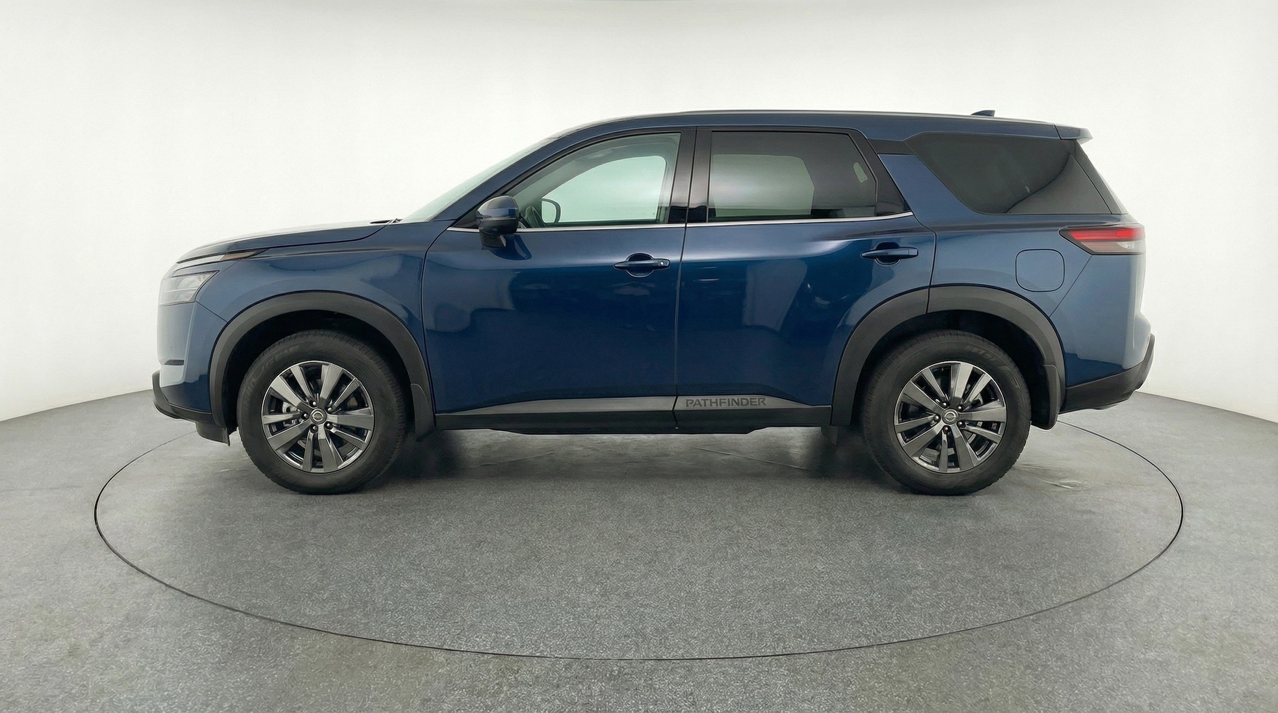 Thumbnail: 2025 Nissan Pathfinder - 5