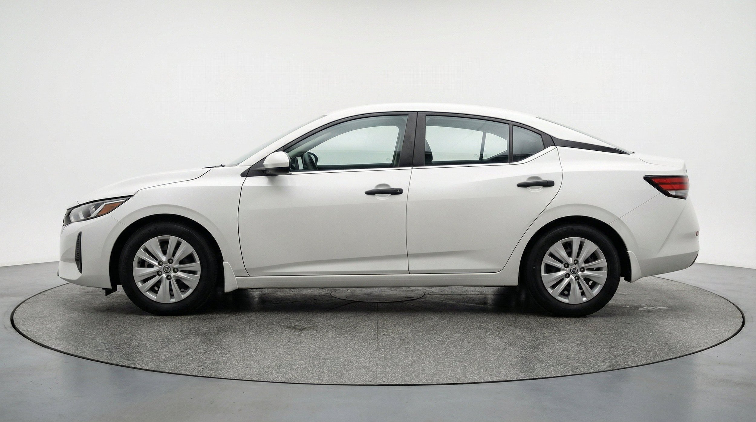 Thumbnail: 2025 Nissan Sentra - 5