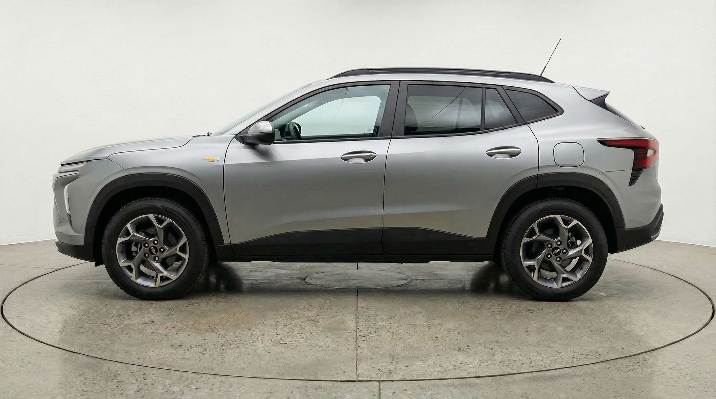 Thumbnail: 2025 Chevrolet Trax - 4