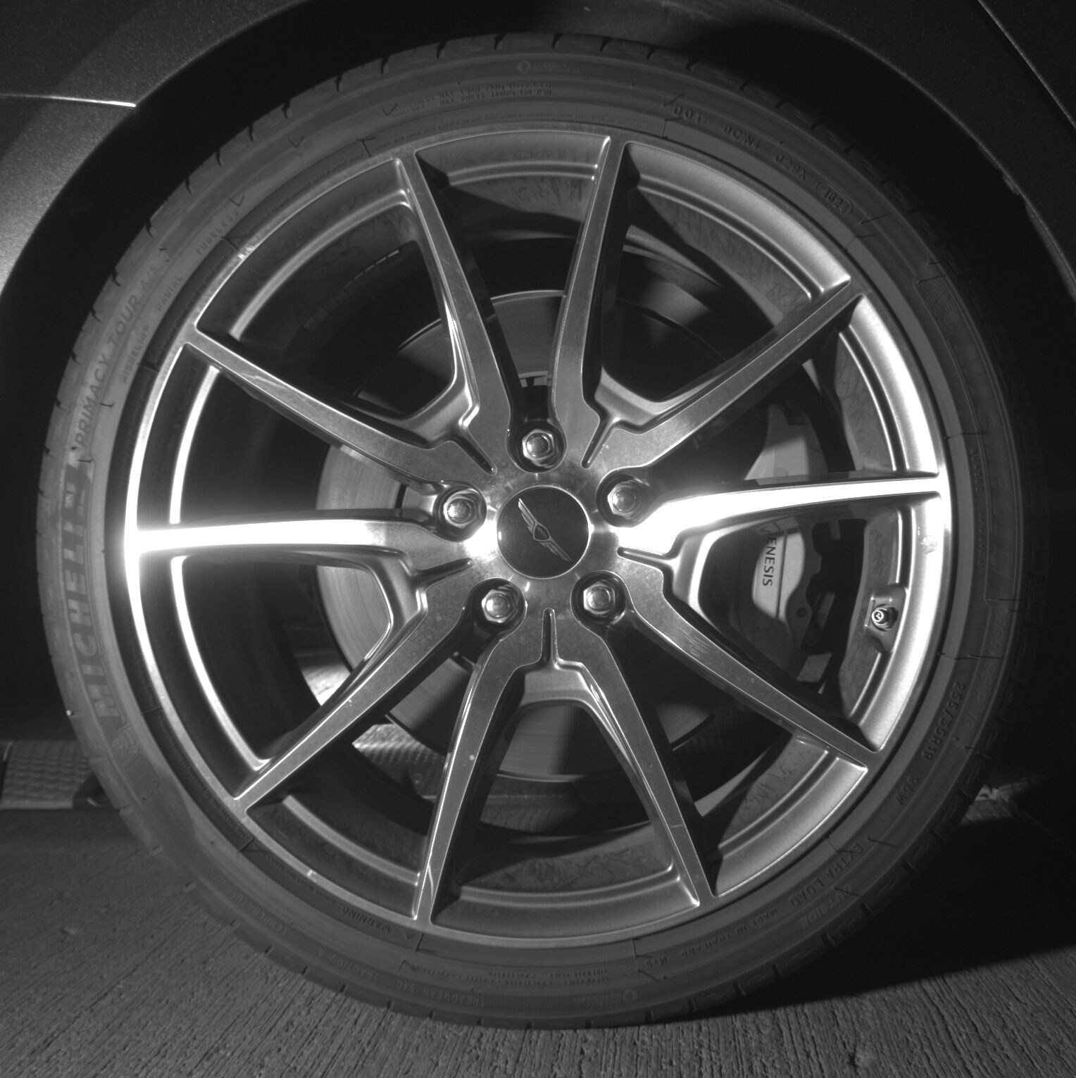 Thumbnail: 2025 Genesis G70 - 12