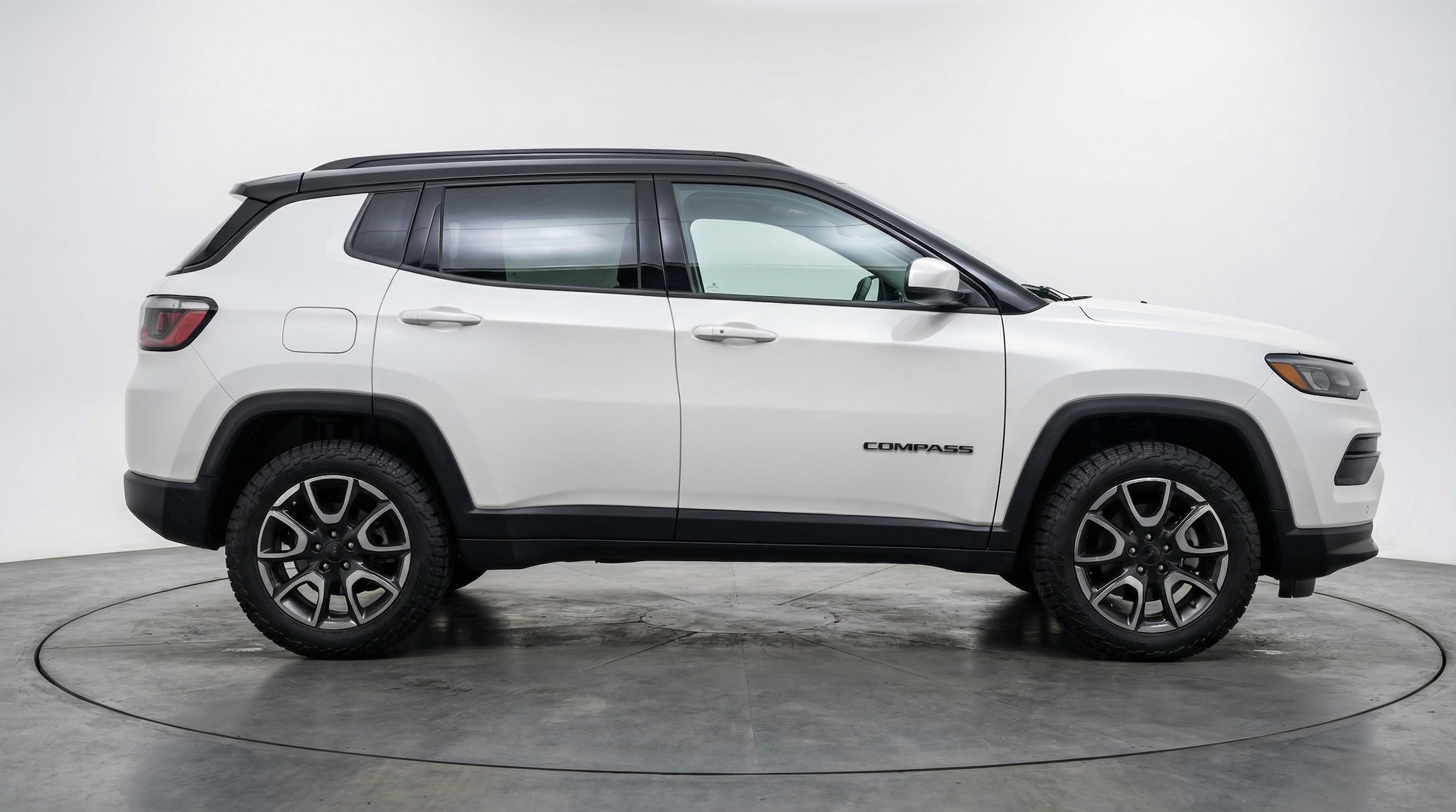 Thumbnail: 2025 Jeep Compass - 8