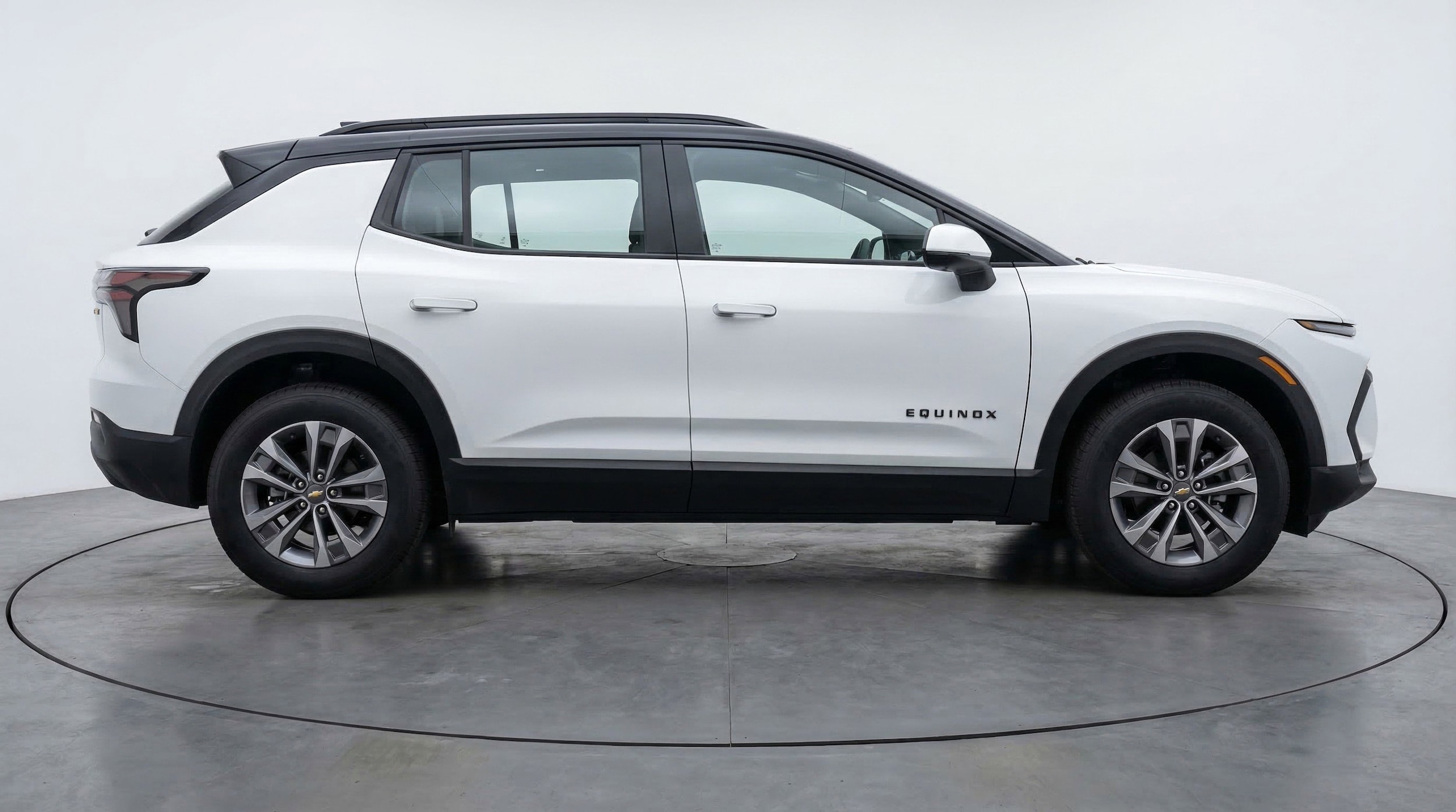 Thumbnail: 2025 Chevrolet Equinox - 11