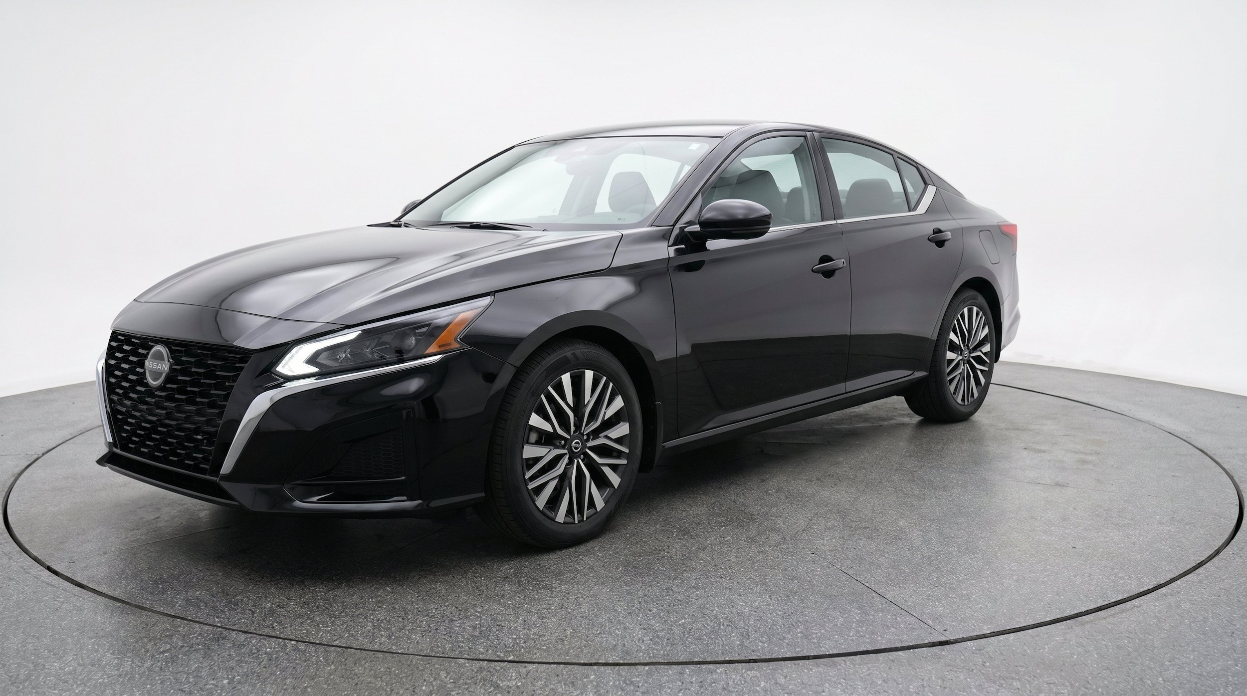 Thumbnail: 2026 Nissan Altima - 3
