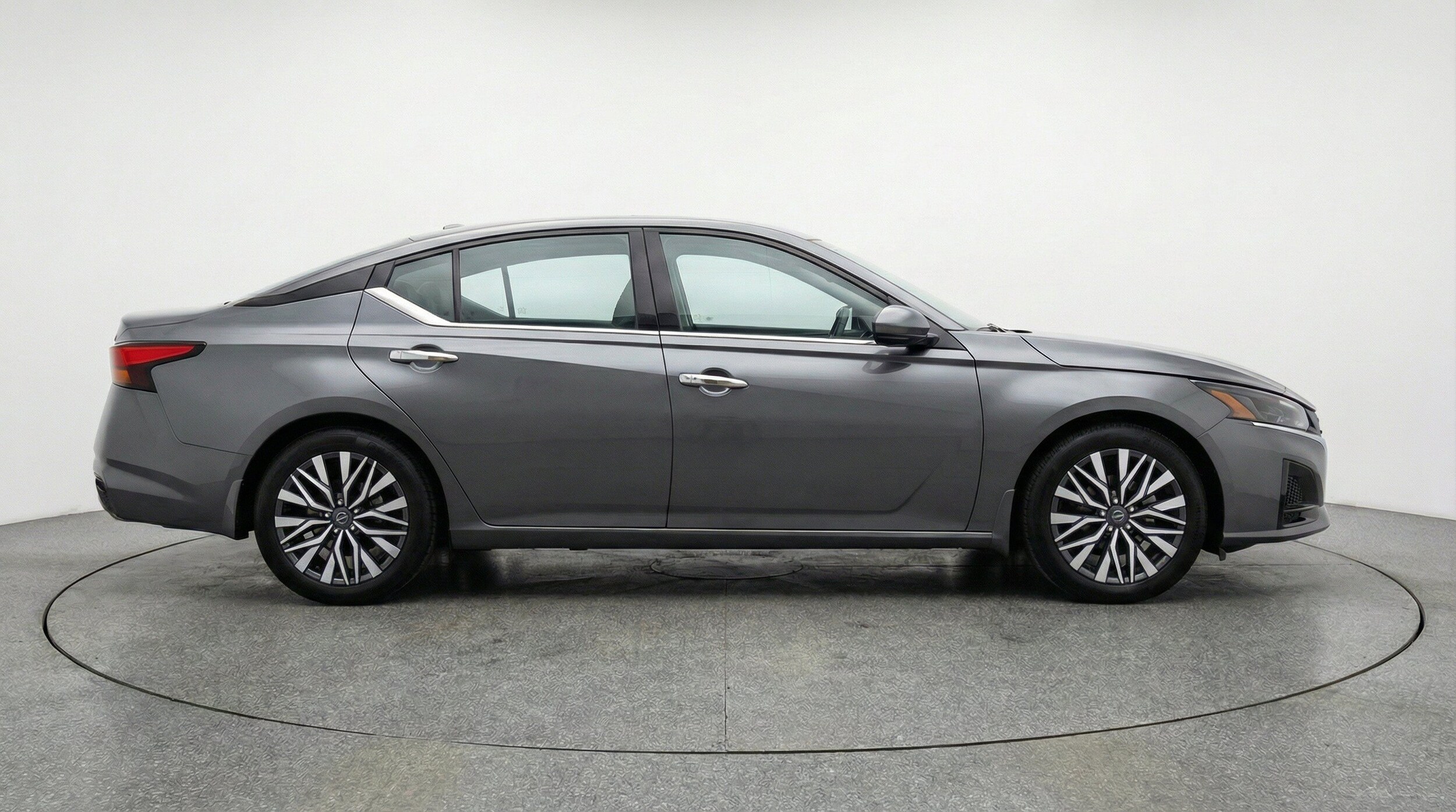 Thumbnail: 2025 Nissan Altima - 11