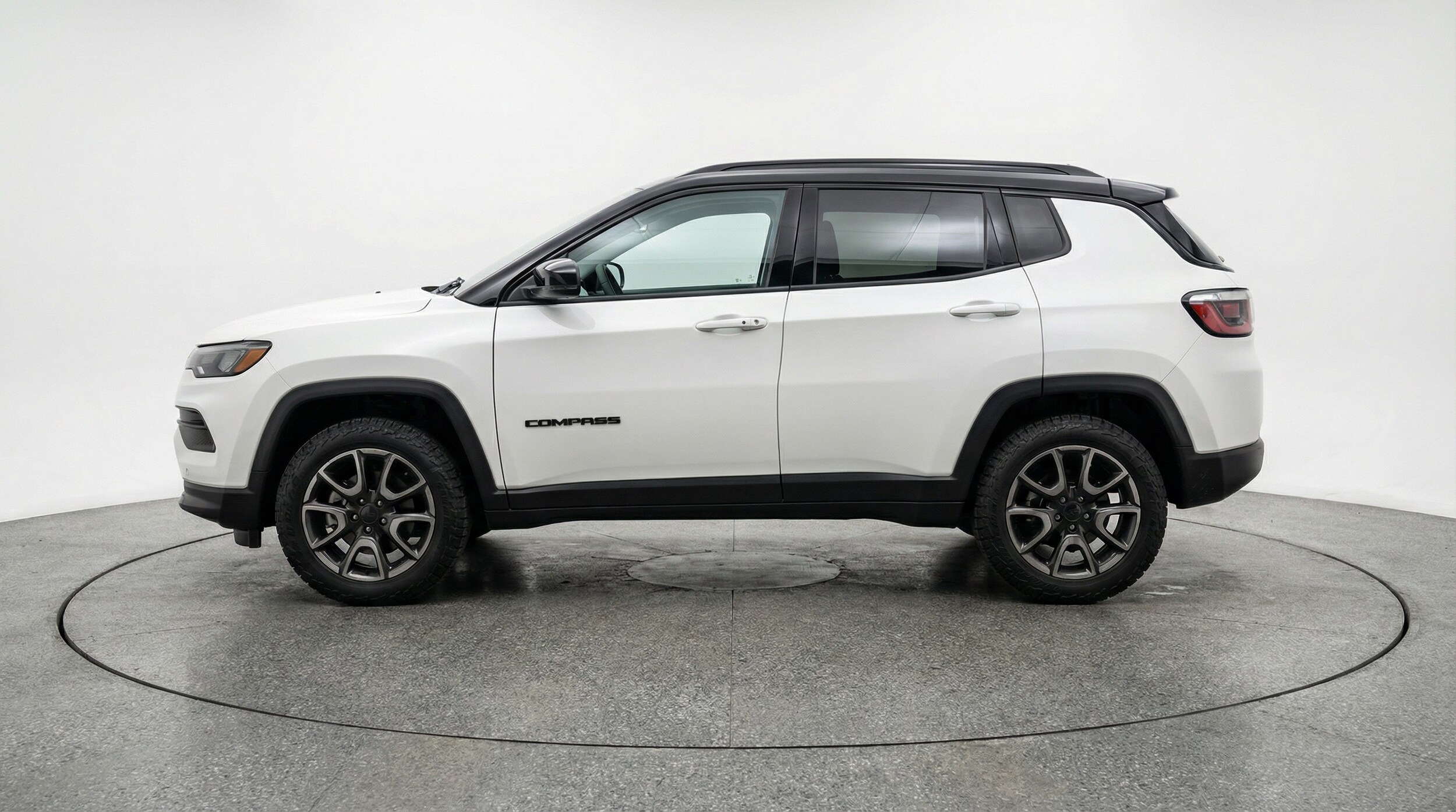 Thumbnail: 2025 Jeep Compass - 4