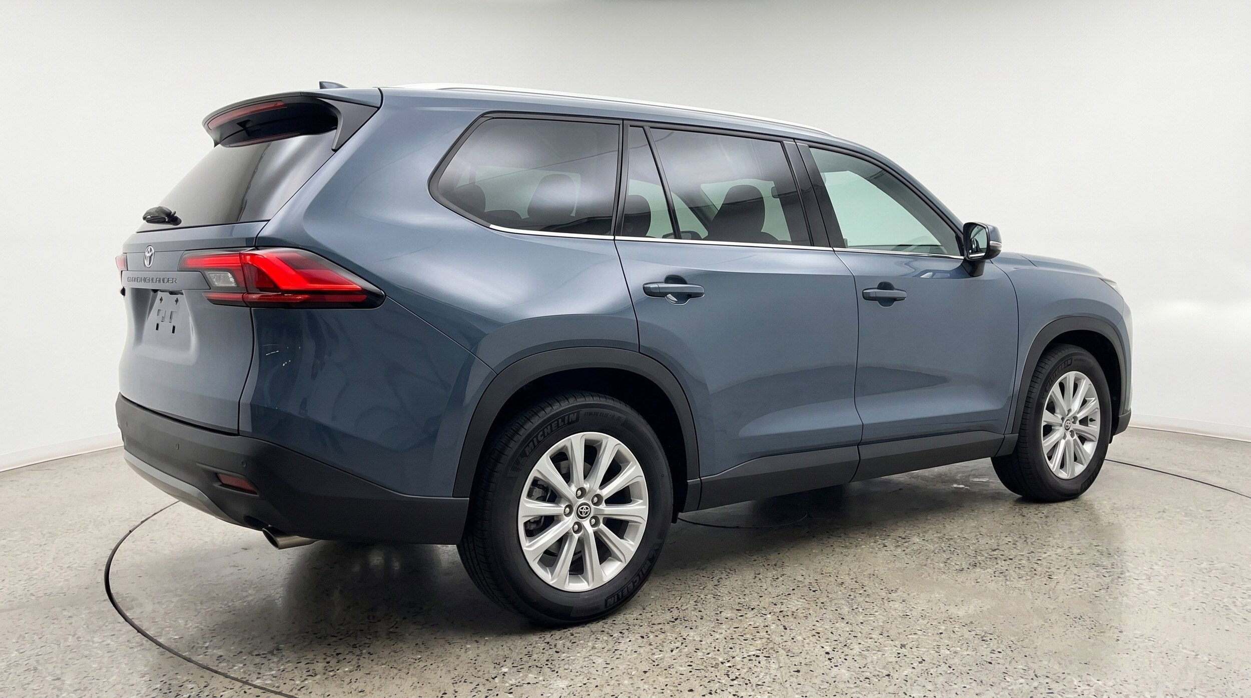 Thumbnail: 2025 Toyota Grand Highlander - 9