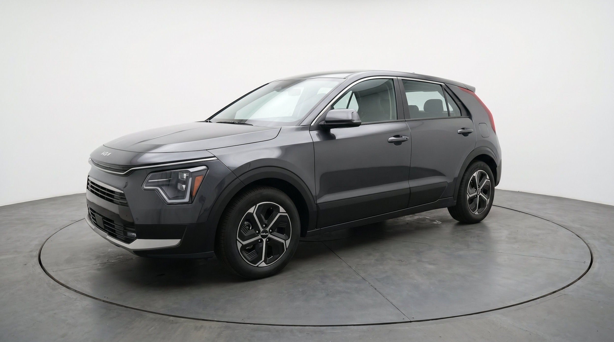 Thumbnail: 2026 Kia Niro - 3