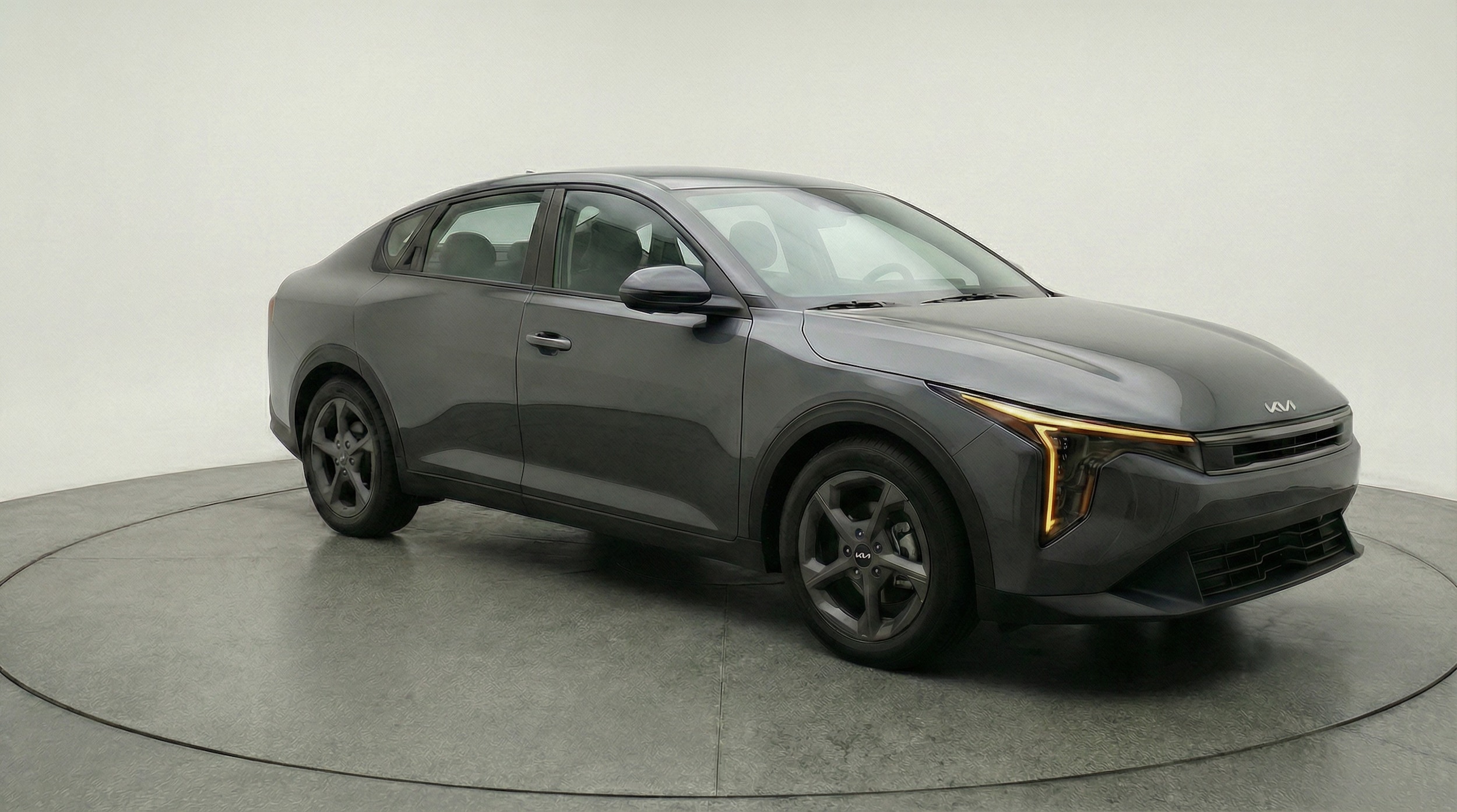 Thumbnail: 2025 Kia K4 - 1