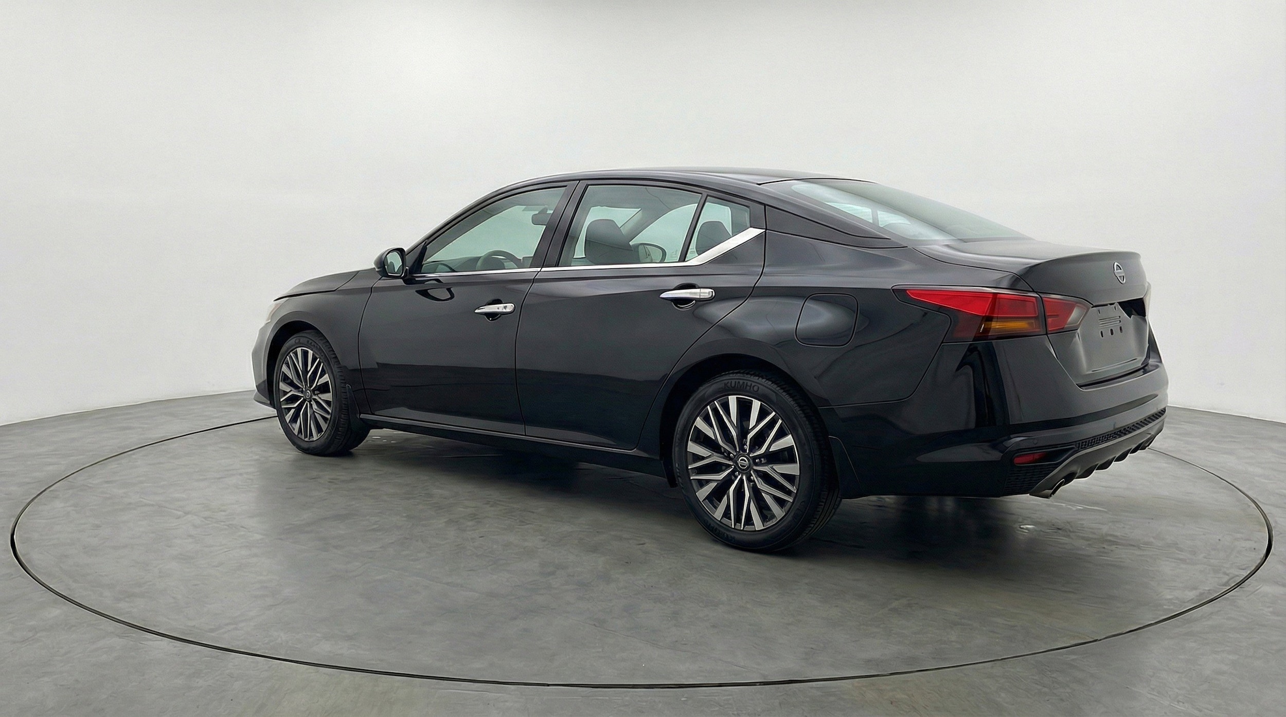 Thumbnail: 2025 Nissan Altima - 6