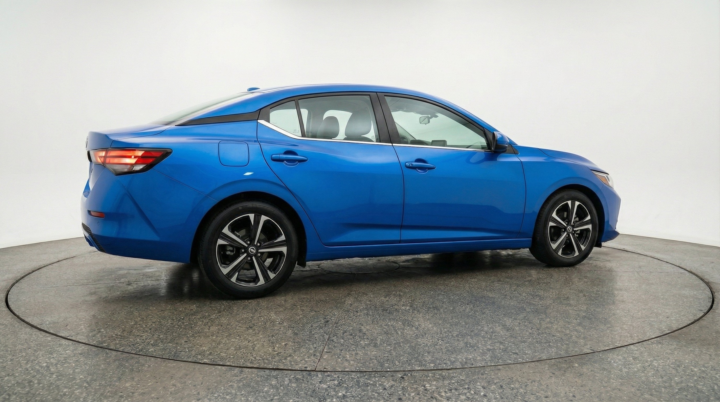 Thumbnail: 2025 Nissan Sentra - 9