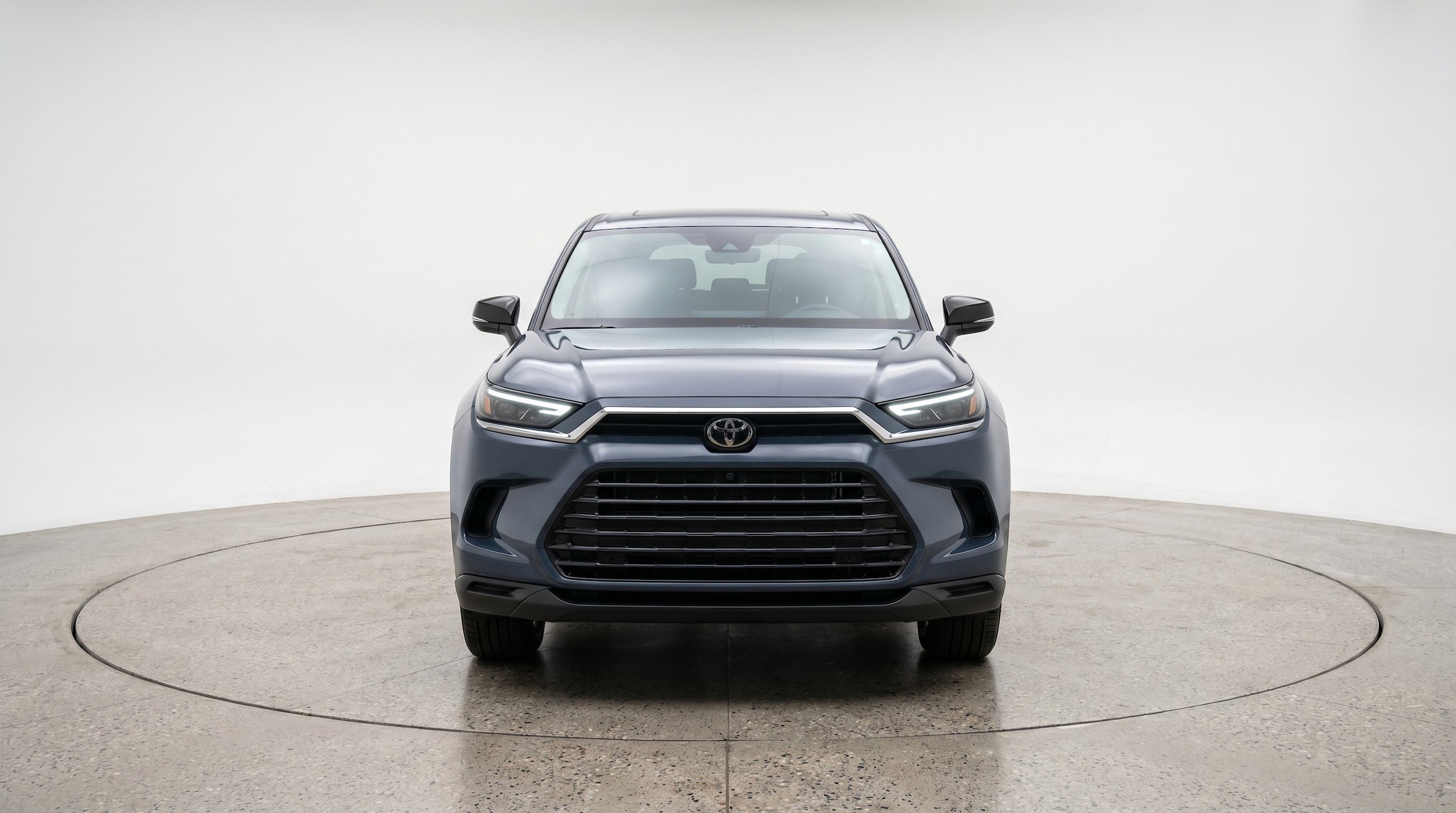 Thumbnail: 2025 Toyota Grand Highlander - 2
