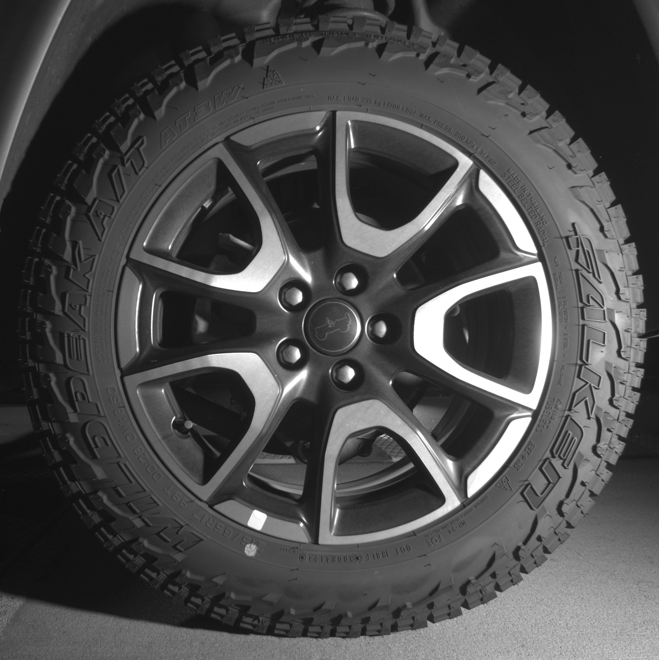 Thumbnail: 2025 Jeep Compass - 14