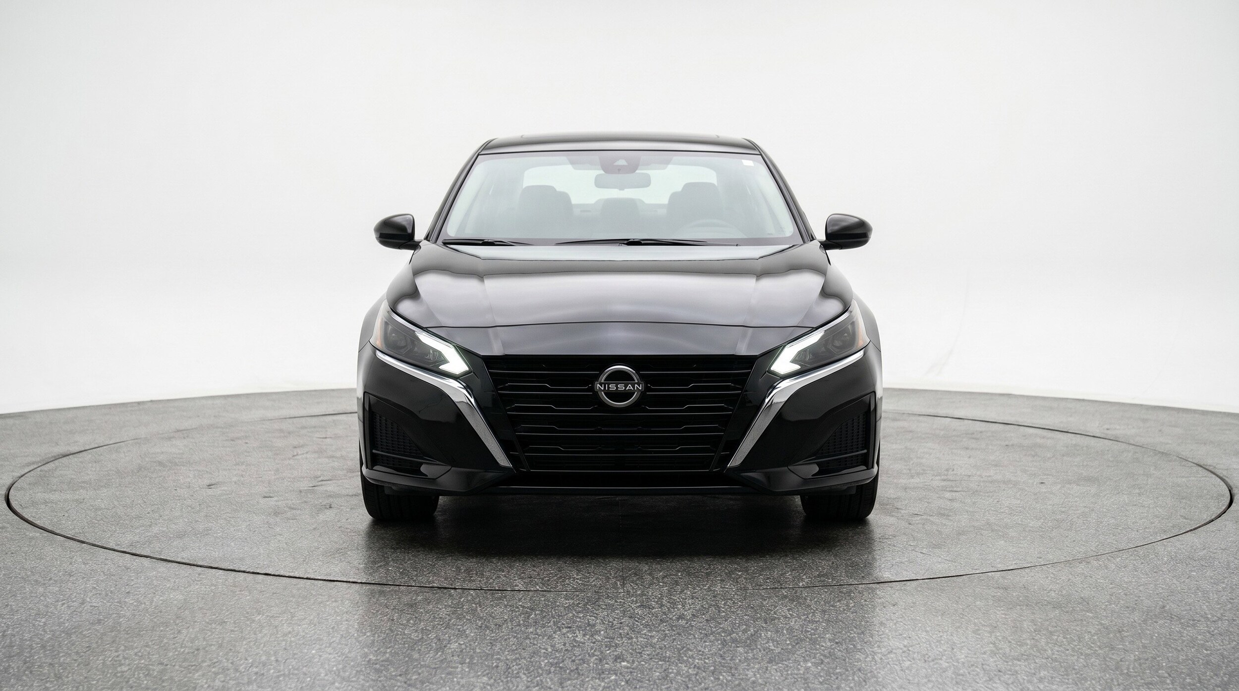 Thumbnail: 2025 Nissan Altima - 2