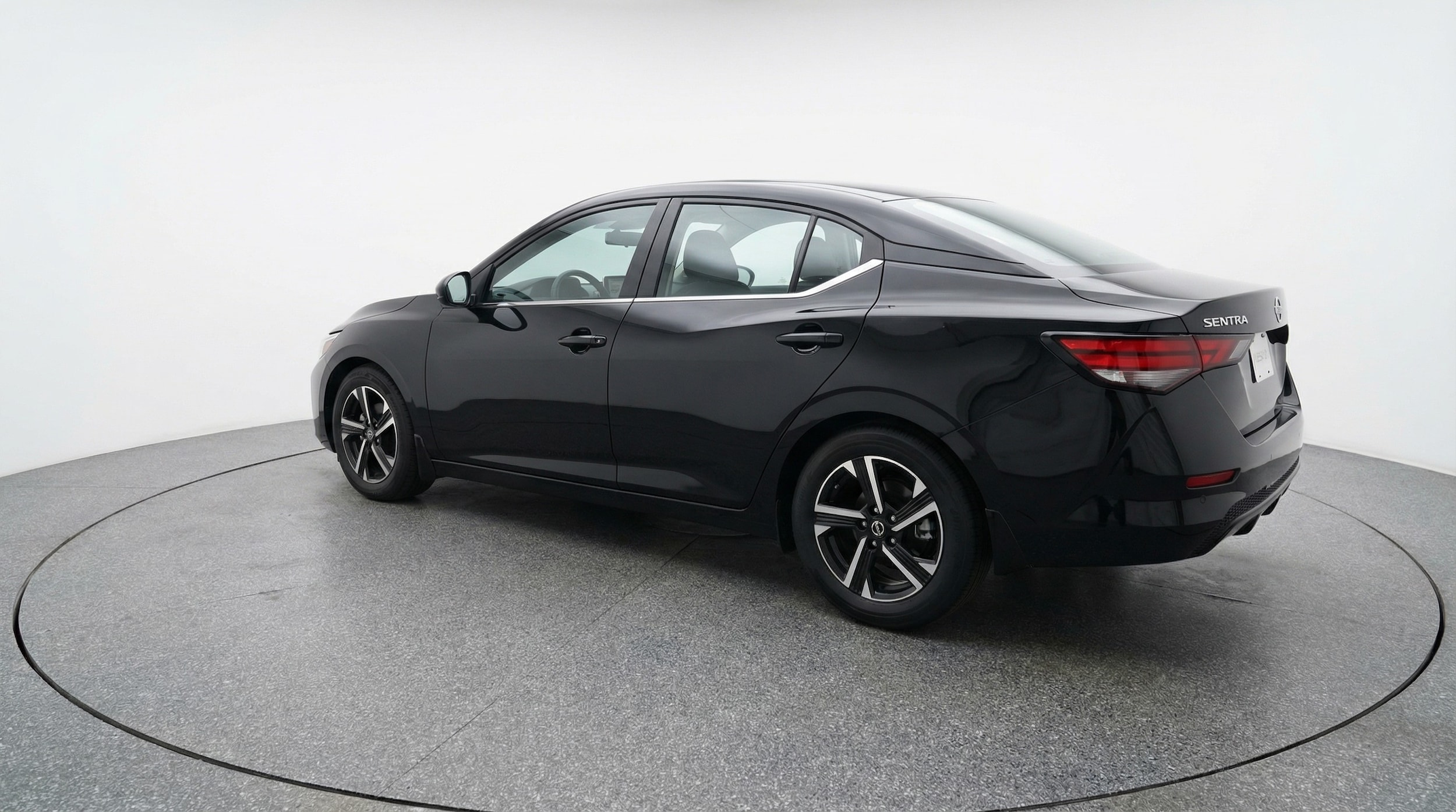 Thumbnail: 2025 Nissan Sentra - 5