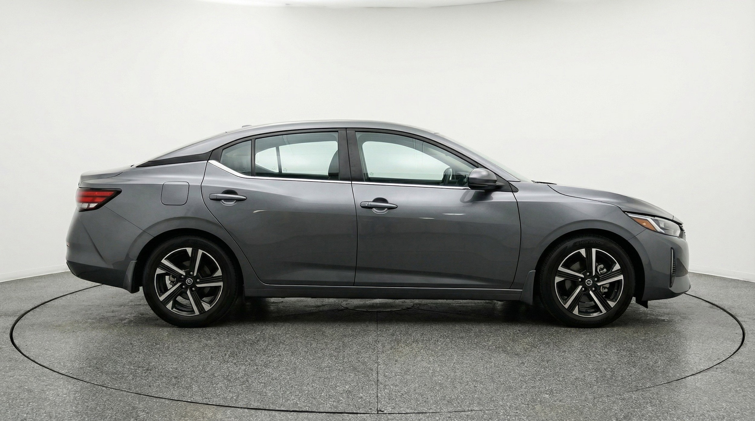Thumbnail: 2025 Nissan Sentra - 11