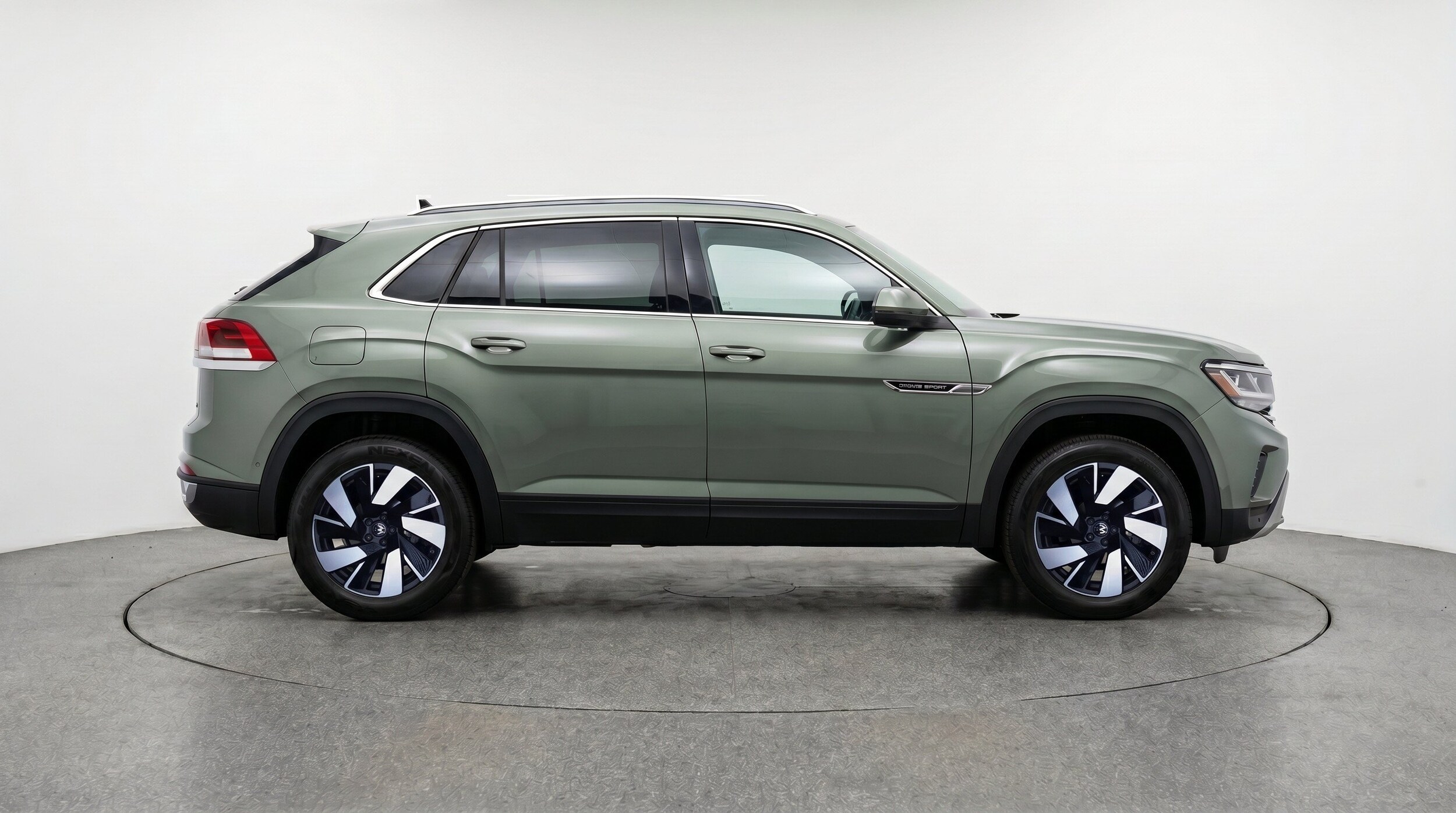 Thumbnail: 2026 Volkswagen Atlas - 11