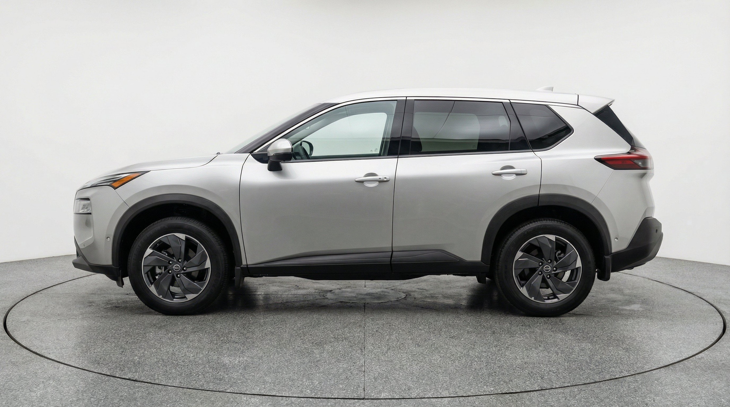 Thumbnail: 2025 Nissan Rogue - 5