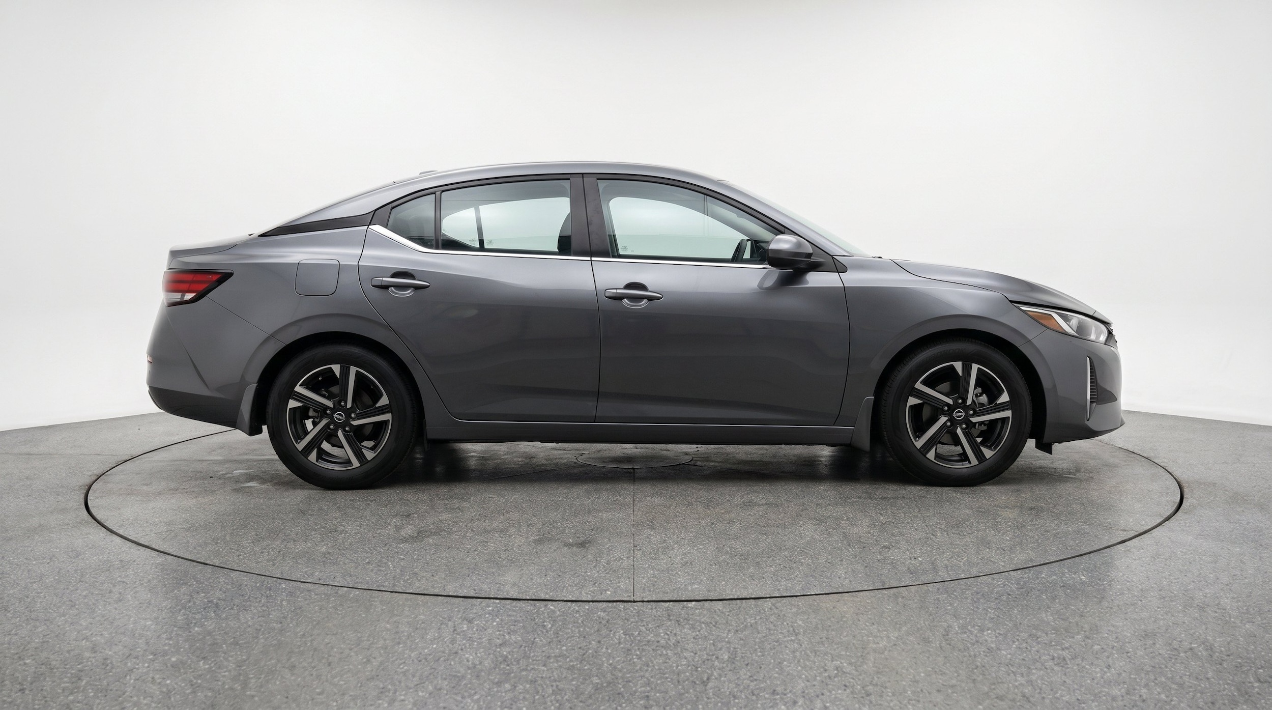 Thumbnail: 2025 Nissan Sentra - 11