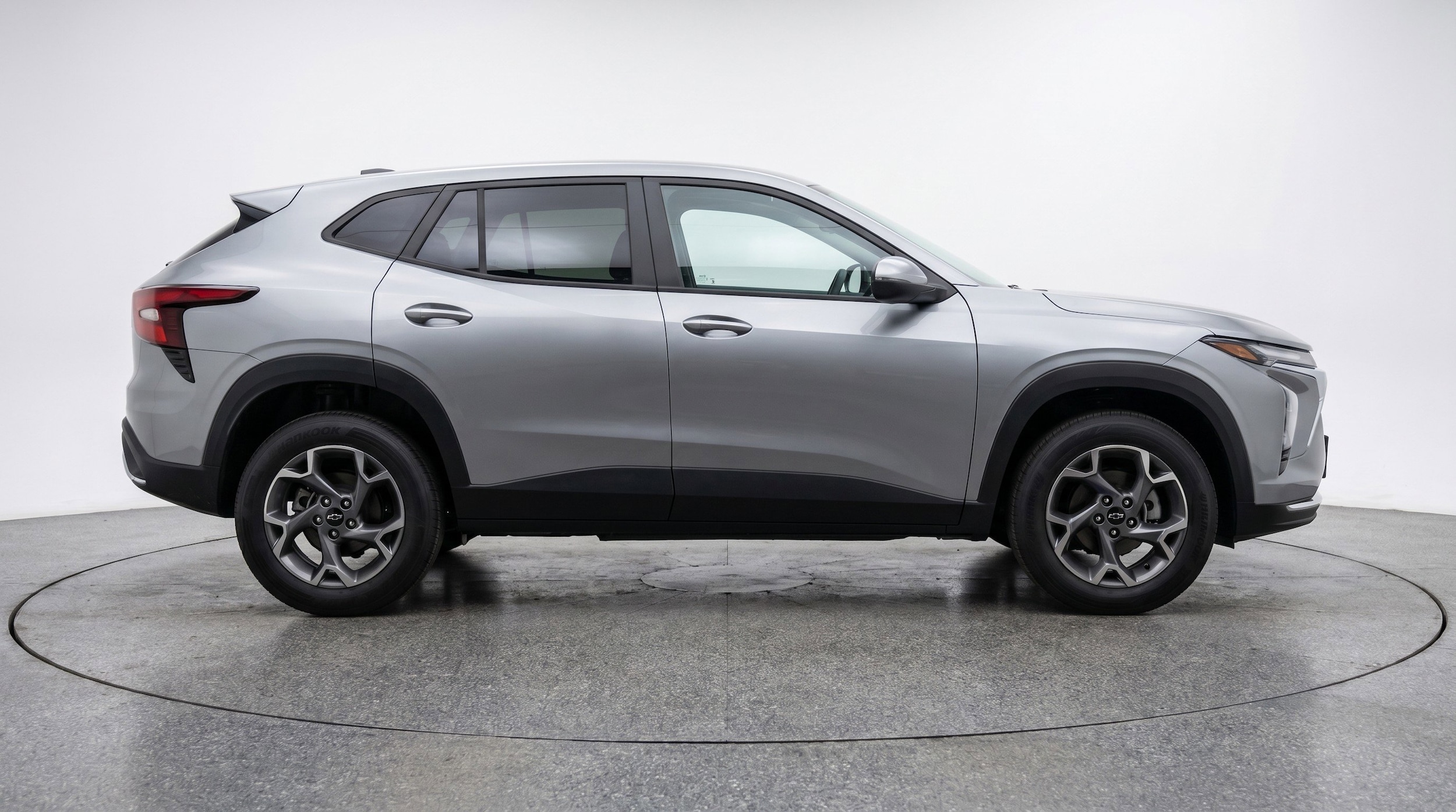 Thumbnail: 2025 Chevrolet Trax - 11