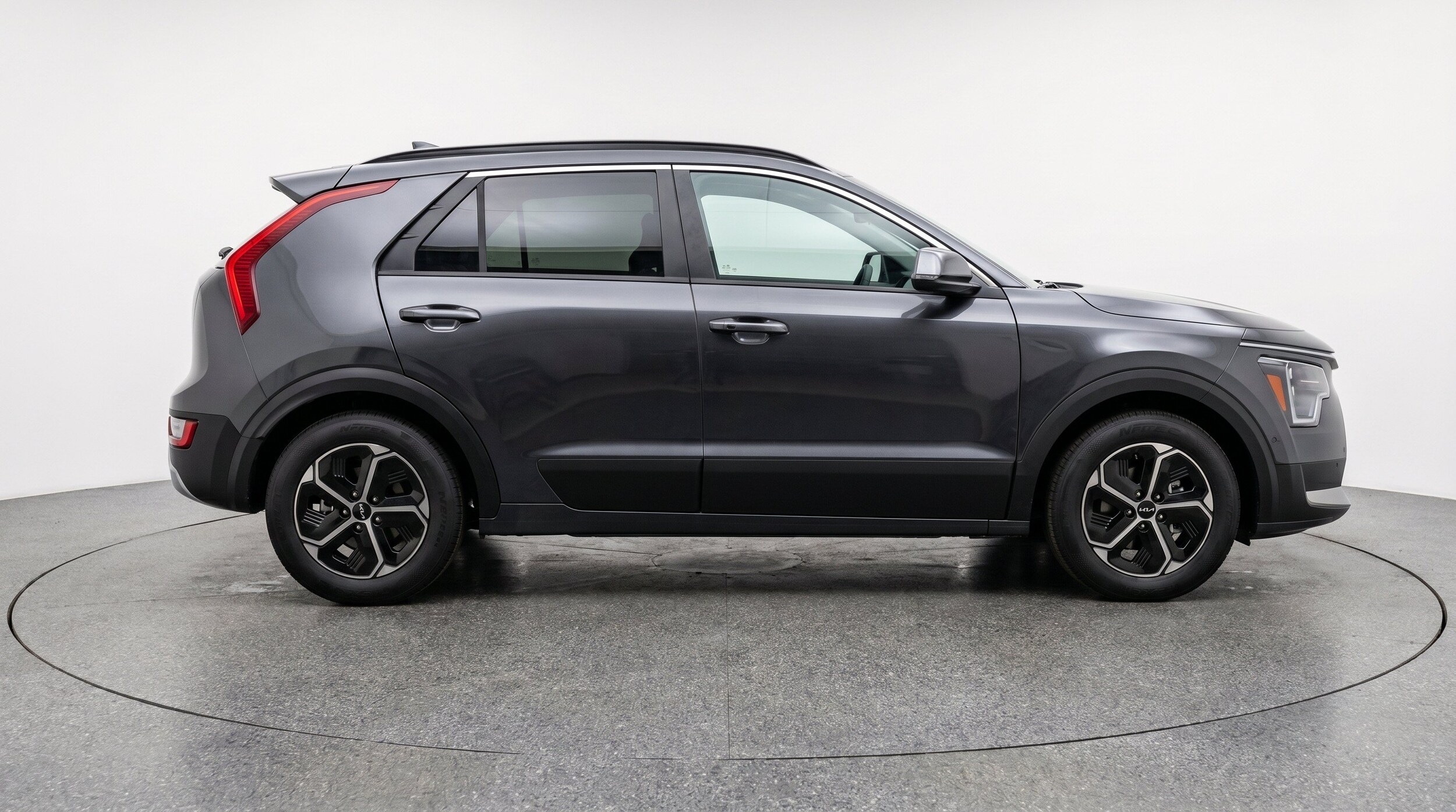 Thumbnail: 2026 Kia Niro - 11