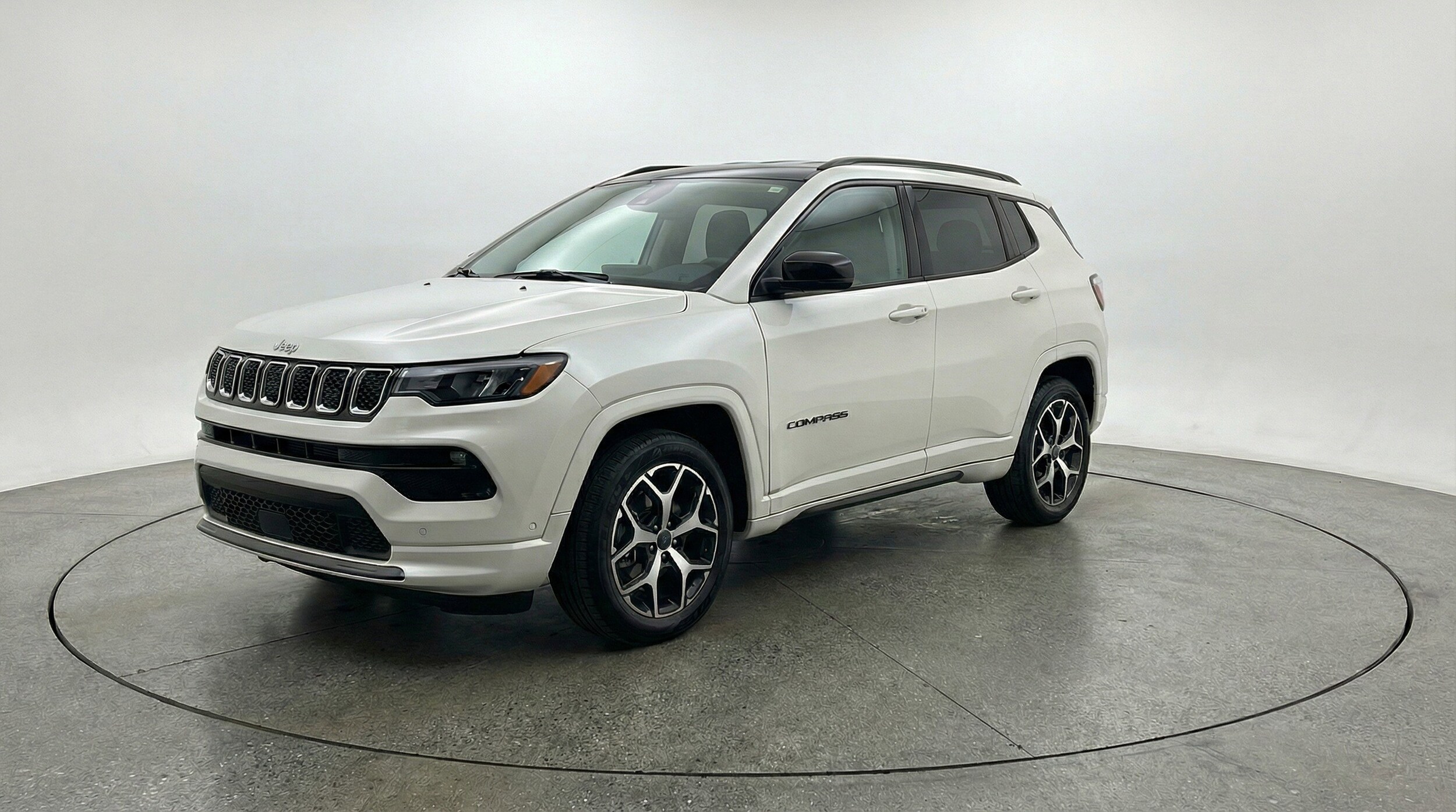Thumbnail: 2025 Jeep Compass - 3
