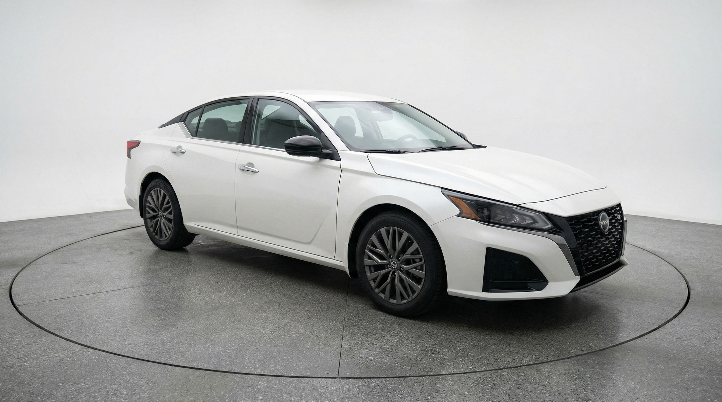 Thumbnail: 2025 Nissan Altima - 1