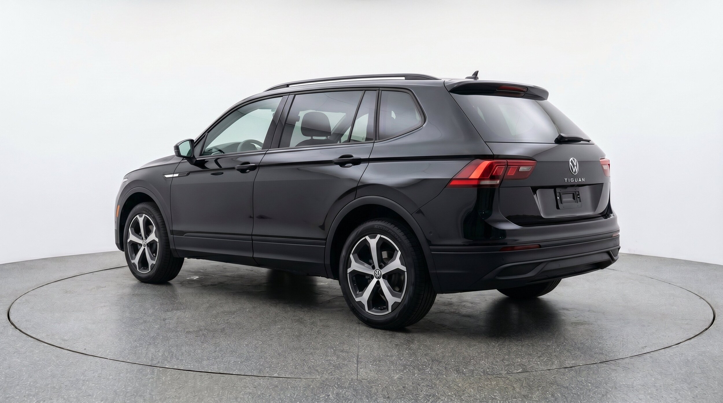 Thumbnail: 2026 Volkswagen Tiguan - 6