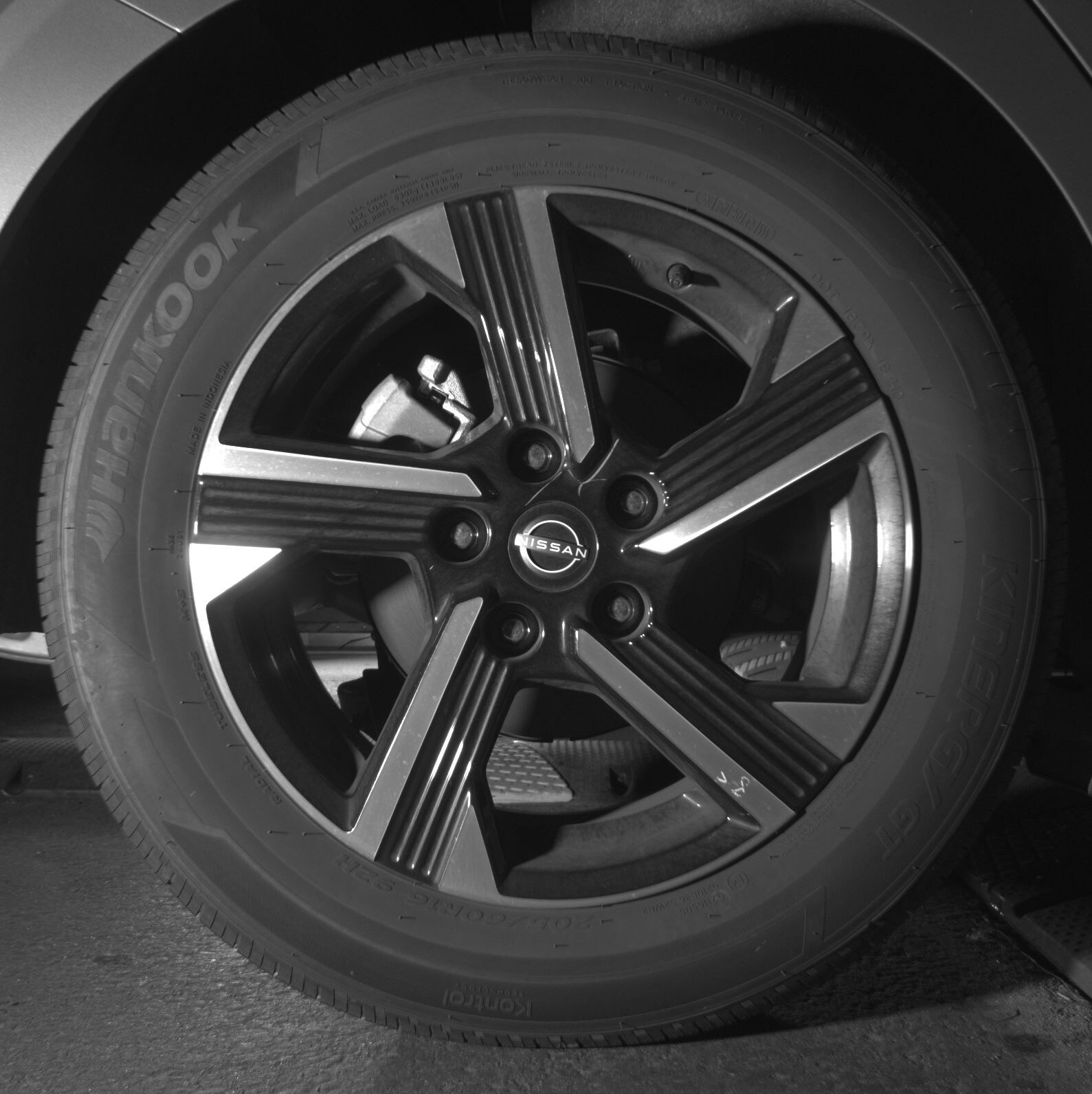 Thumbnail: 2025 Nissan Sentra - 12