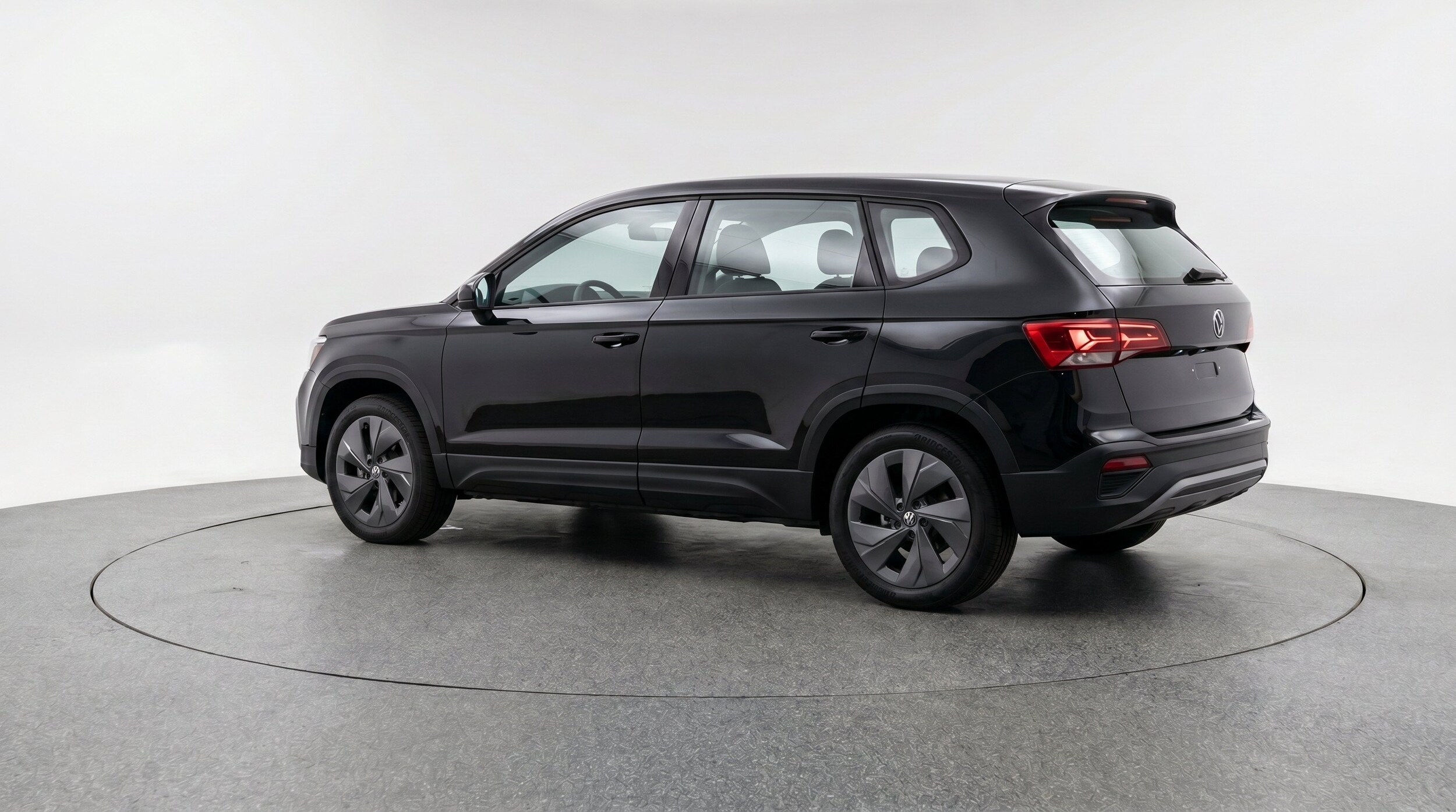 Thumbnail: 2026 Volkswagen Taos - 6