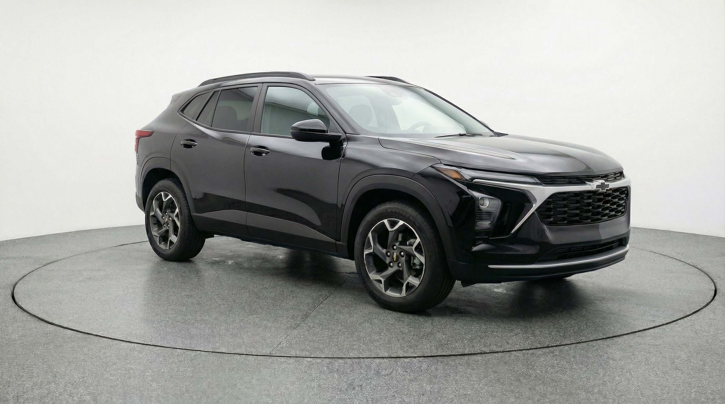 Thumbnail: 2025 Chevrolet Trax - 1