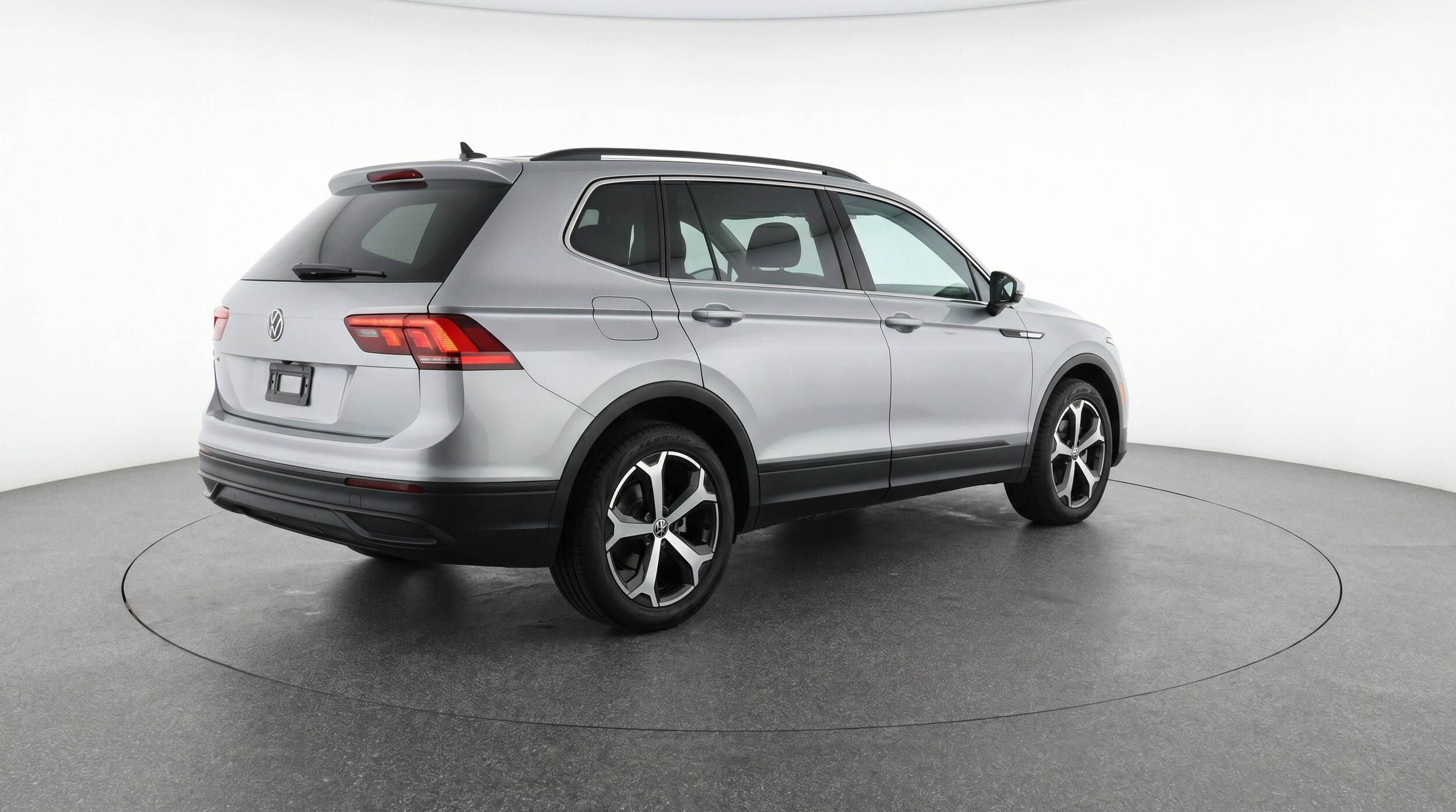 Thumbnail: 2026 Volkswagen Tiguan - 9