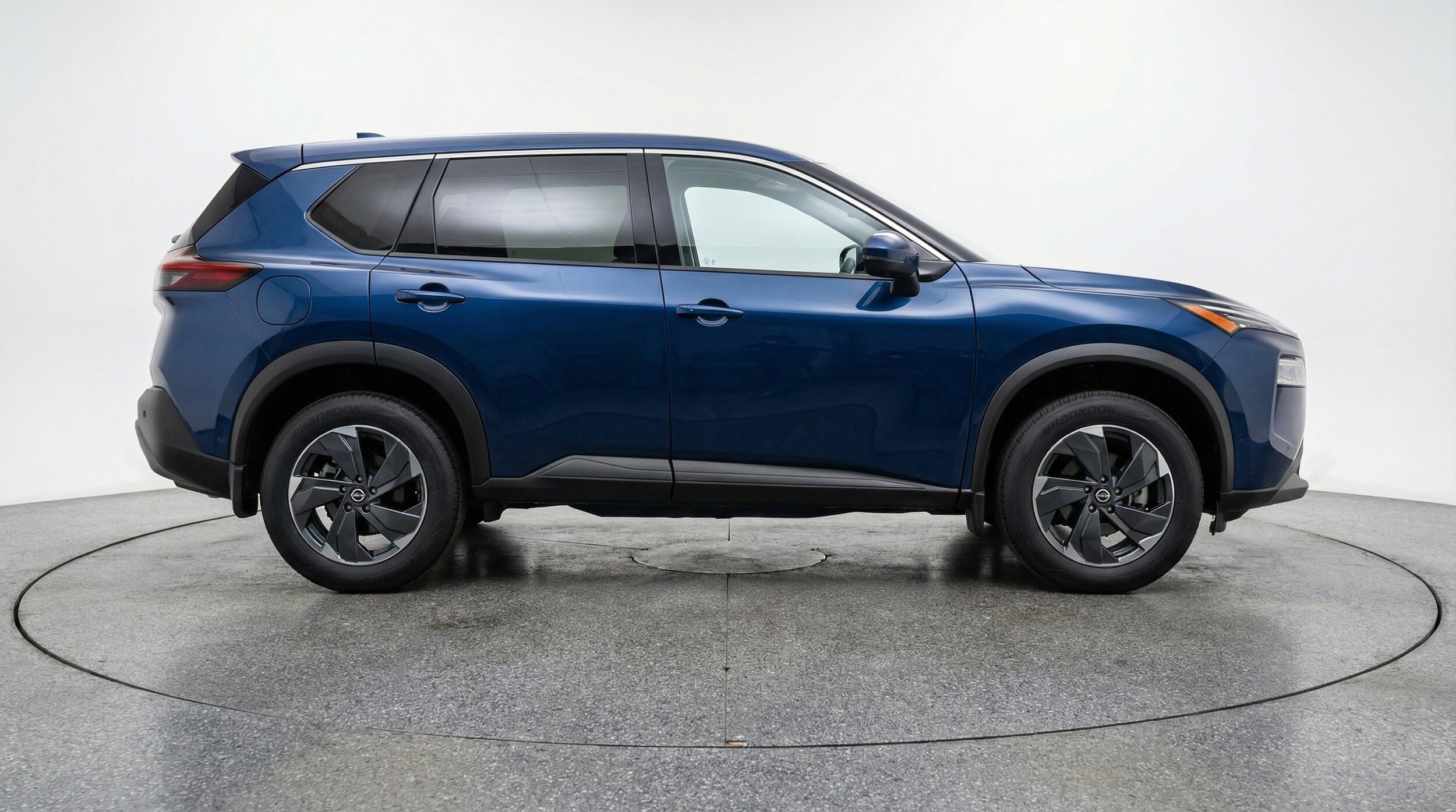 Thumbnail: 2025 Nissan Rogue - 11