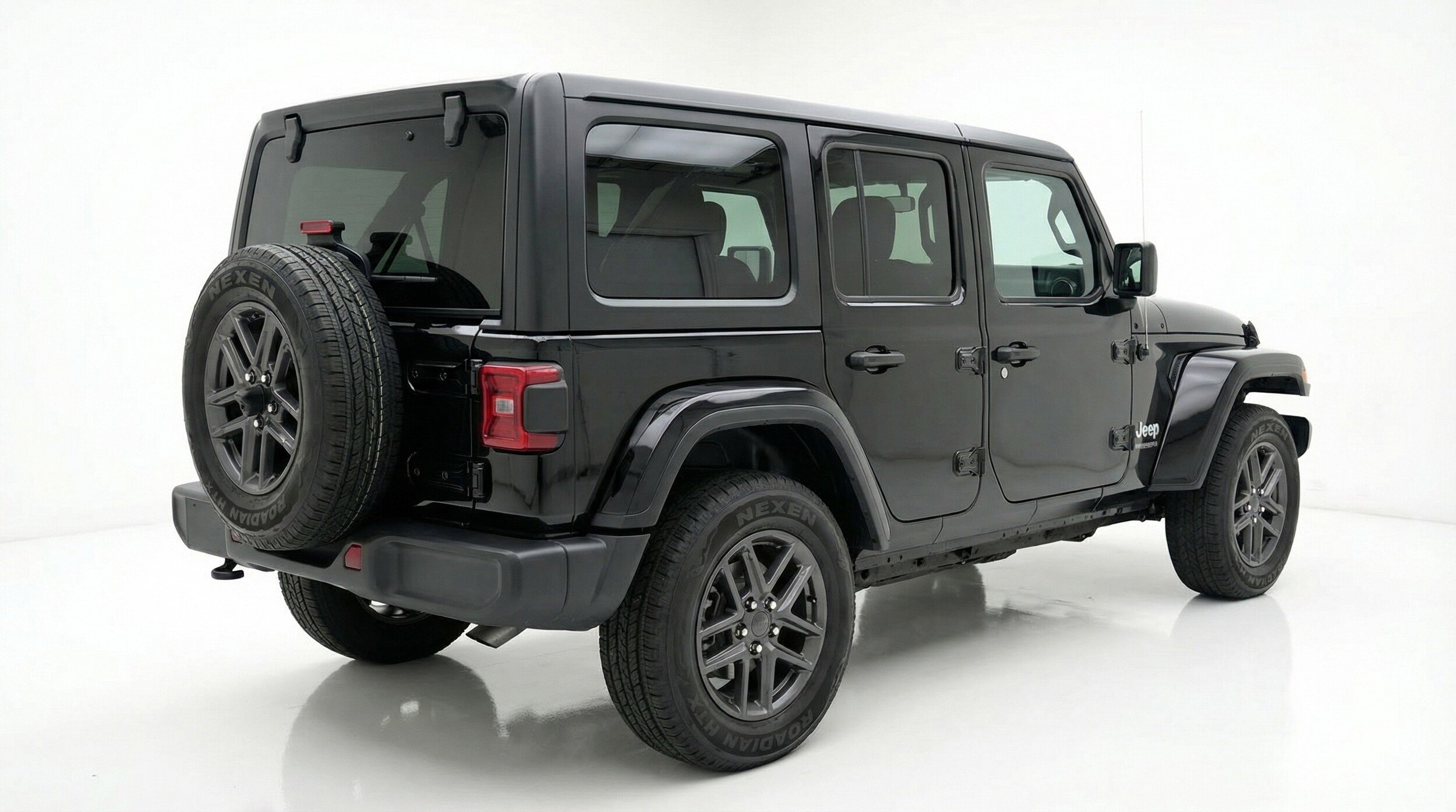Thumbnail: 2025 Jeep Wrangler - 6
