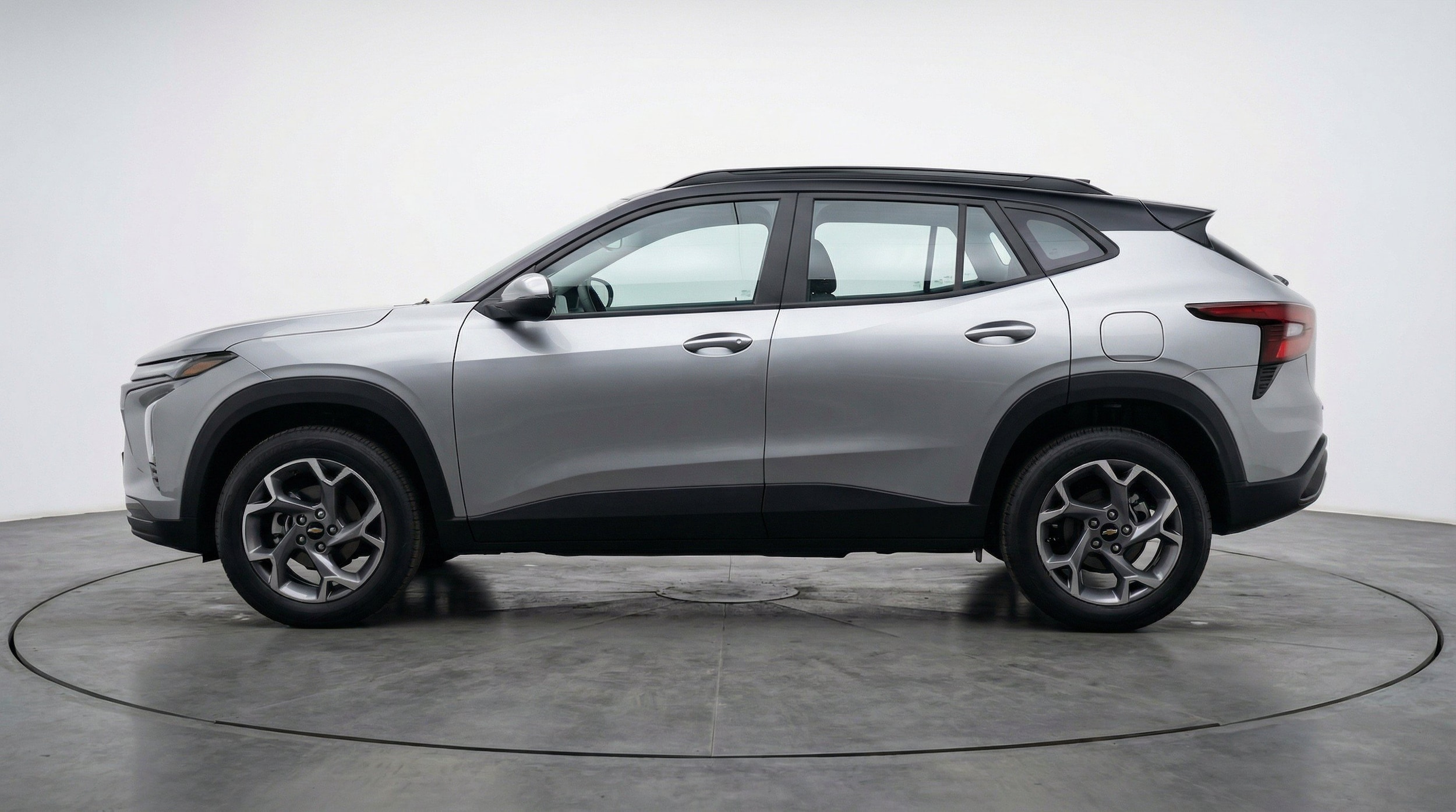 Thumbnail: 2025 Chevrolet Trax - 5