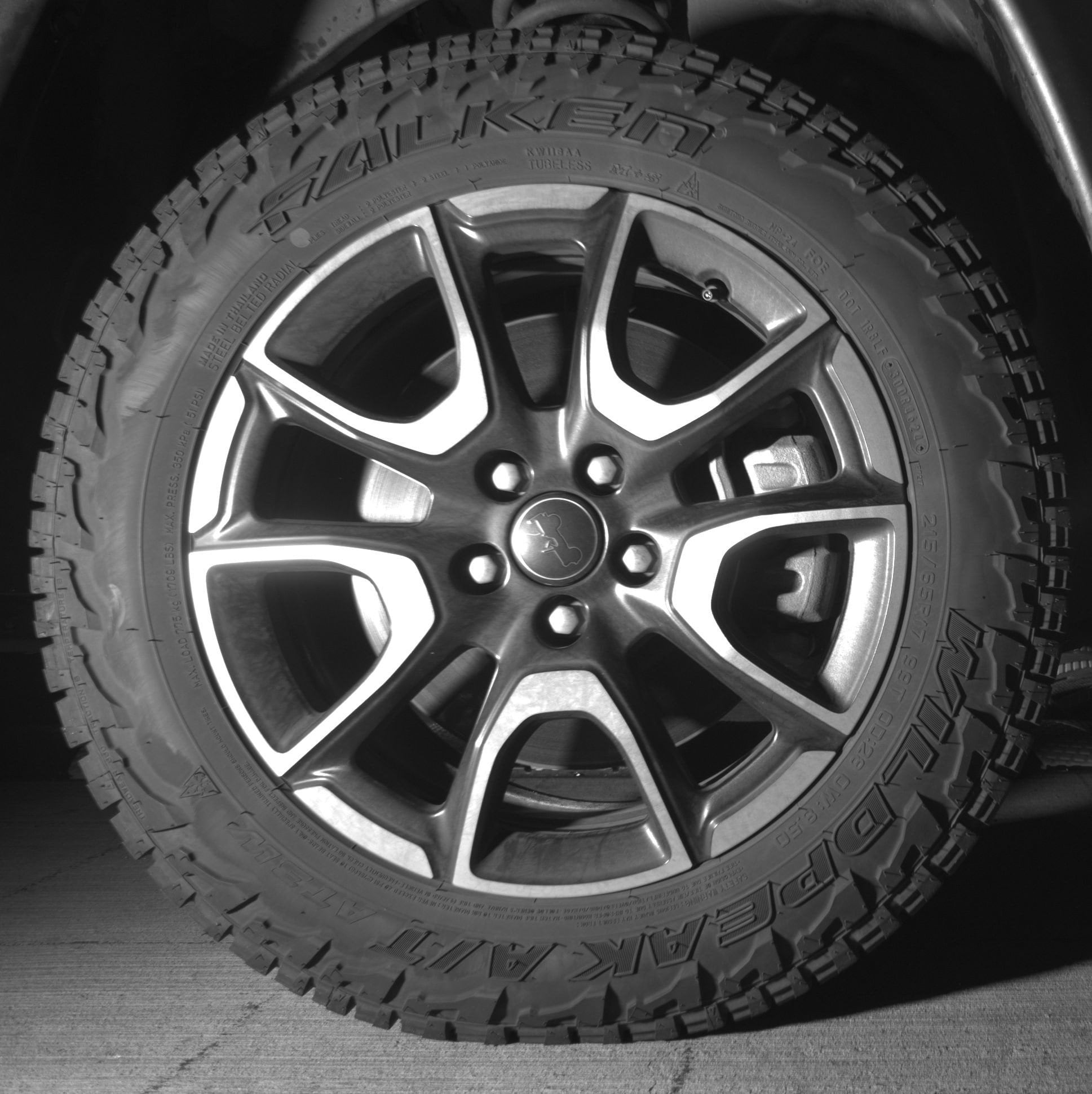 Thumbnail: 2025 Jeep Compass - 13