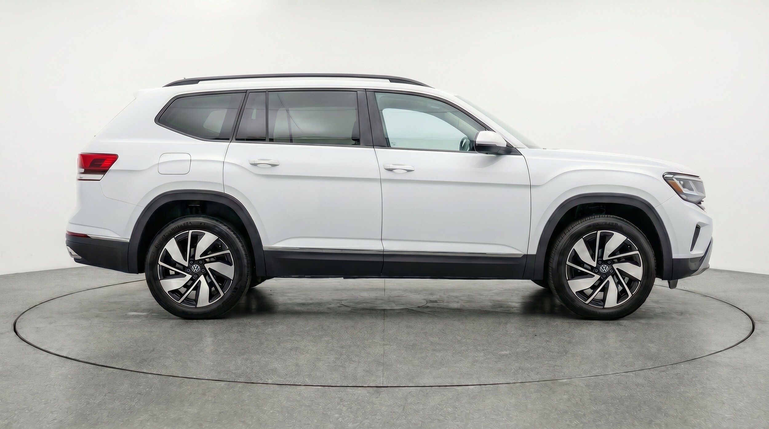 Thumbnail: 2026 Volkswagen Atlas - 11