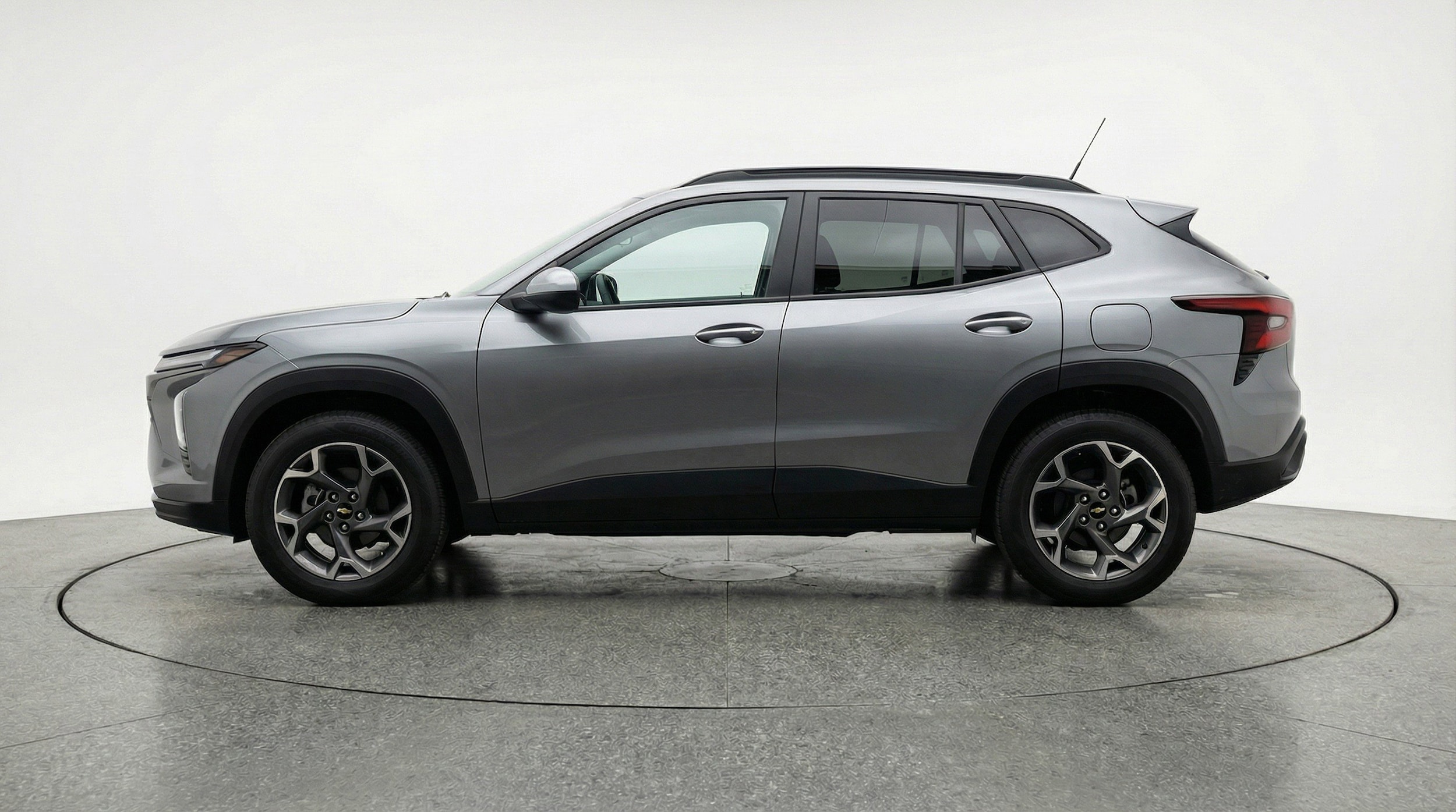 Thumbnail: 2025 Chevrolet Trax - 5