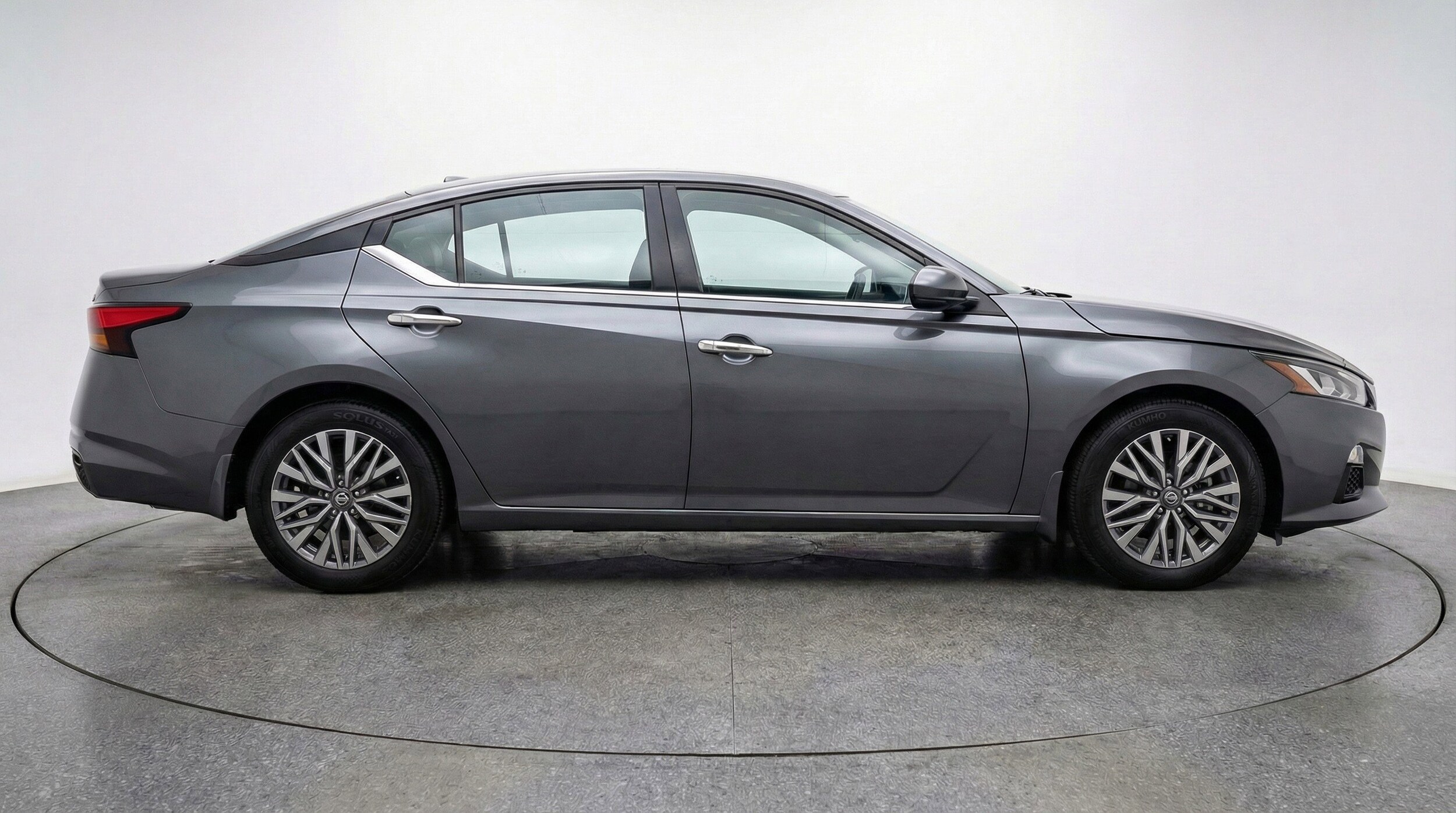 Thumbnail: 2025 Nissan Altima - 11