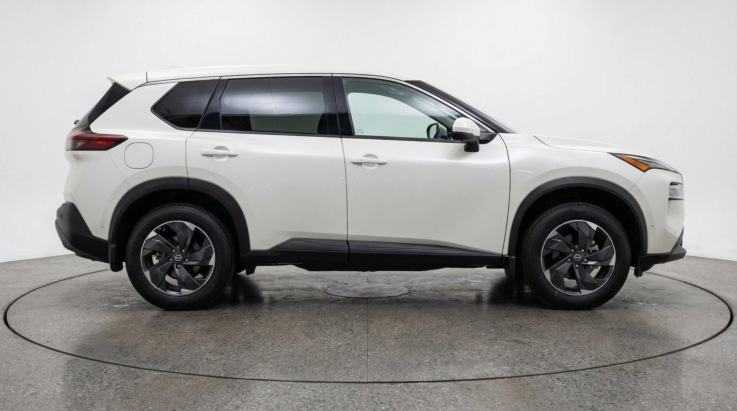 Thumbnail: 2025 Nissan Rogue - 11